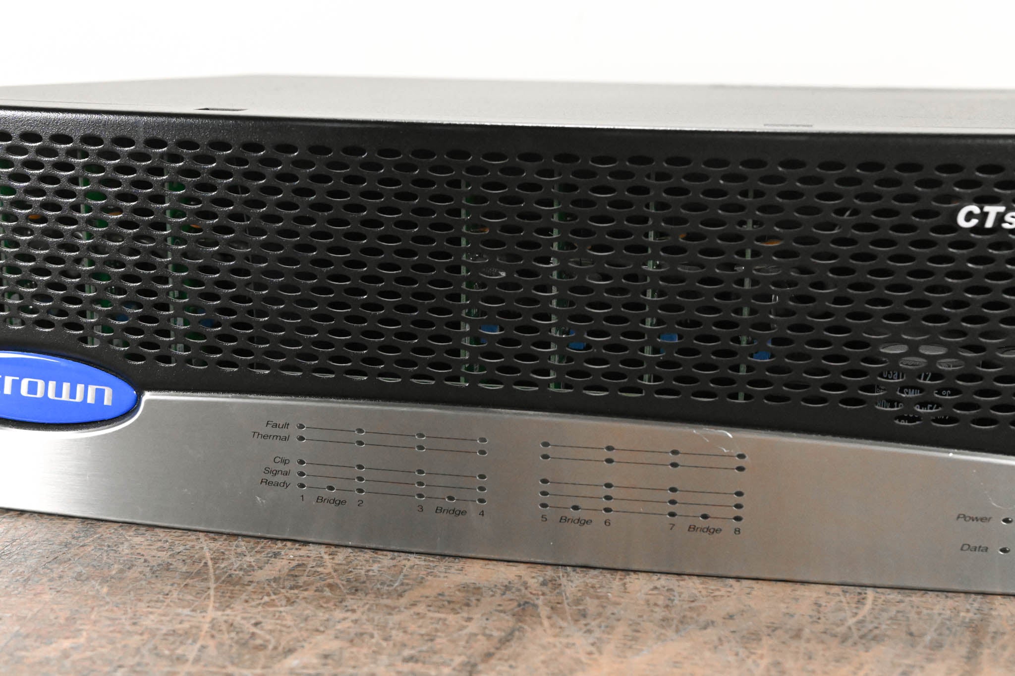 Crown CTs 8200 Eight-channel, 200W Power Amplifier