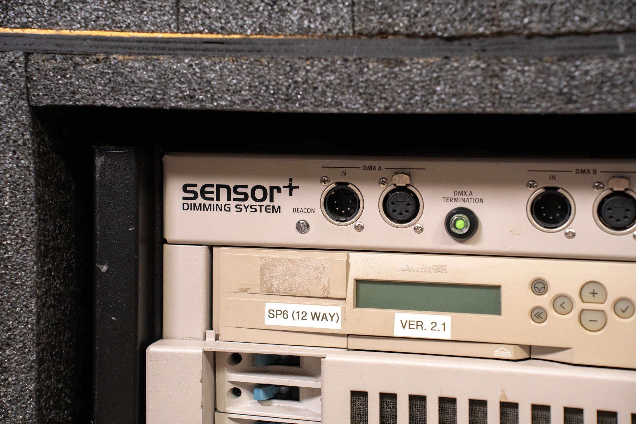 ETC SP-1220V Sensor+ Dimmer Rack with Stage Pin & Veam Out, in Road Case