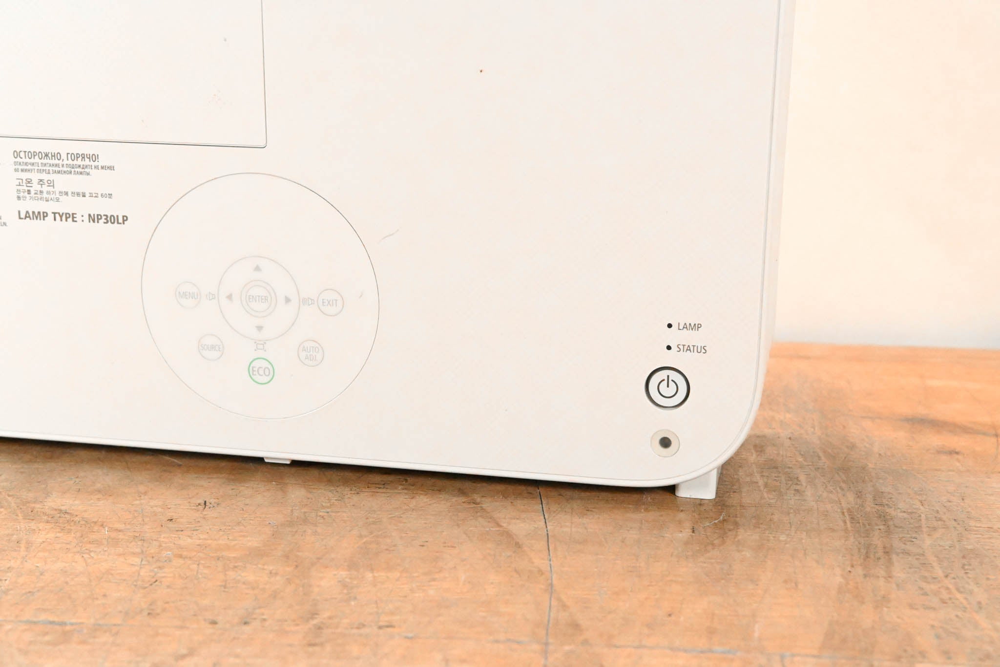 NEC NP-M402X 4,000-Lumen XGA Conference Room Projector