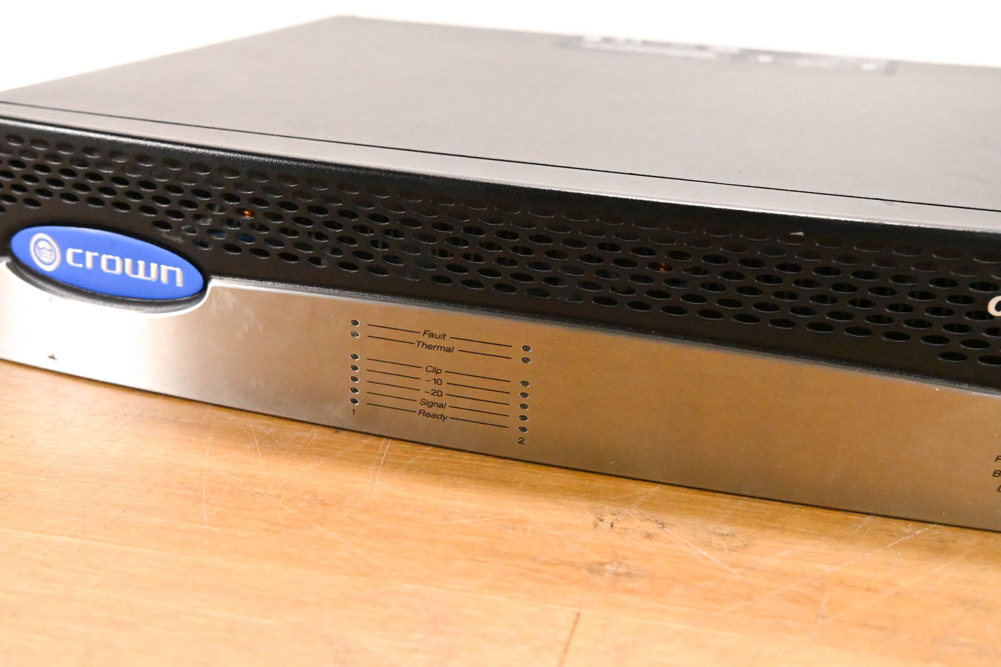 Crown CTs 1200 Two-Channel 600W Power Amplifier