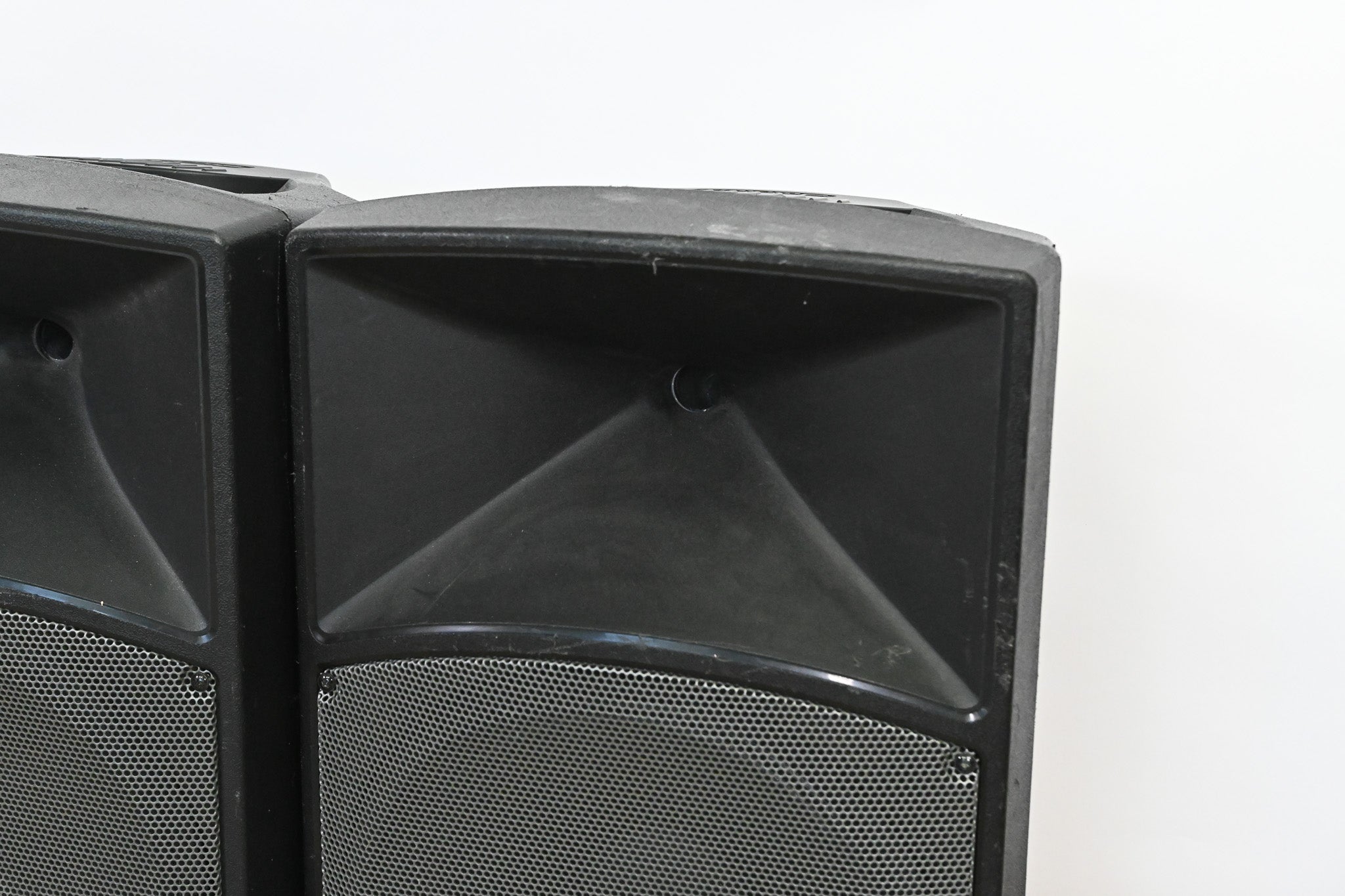 Mackie Thump12A 1300W 12-inch Powered Loudspeaker (PAIR)