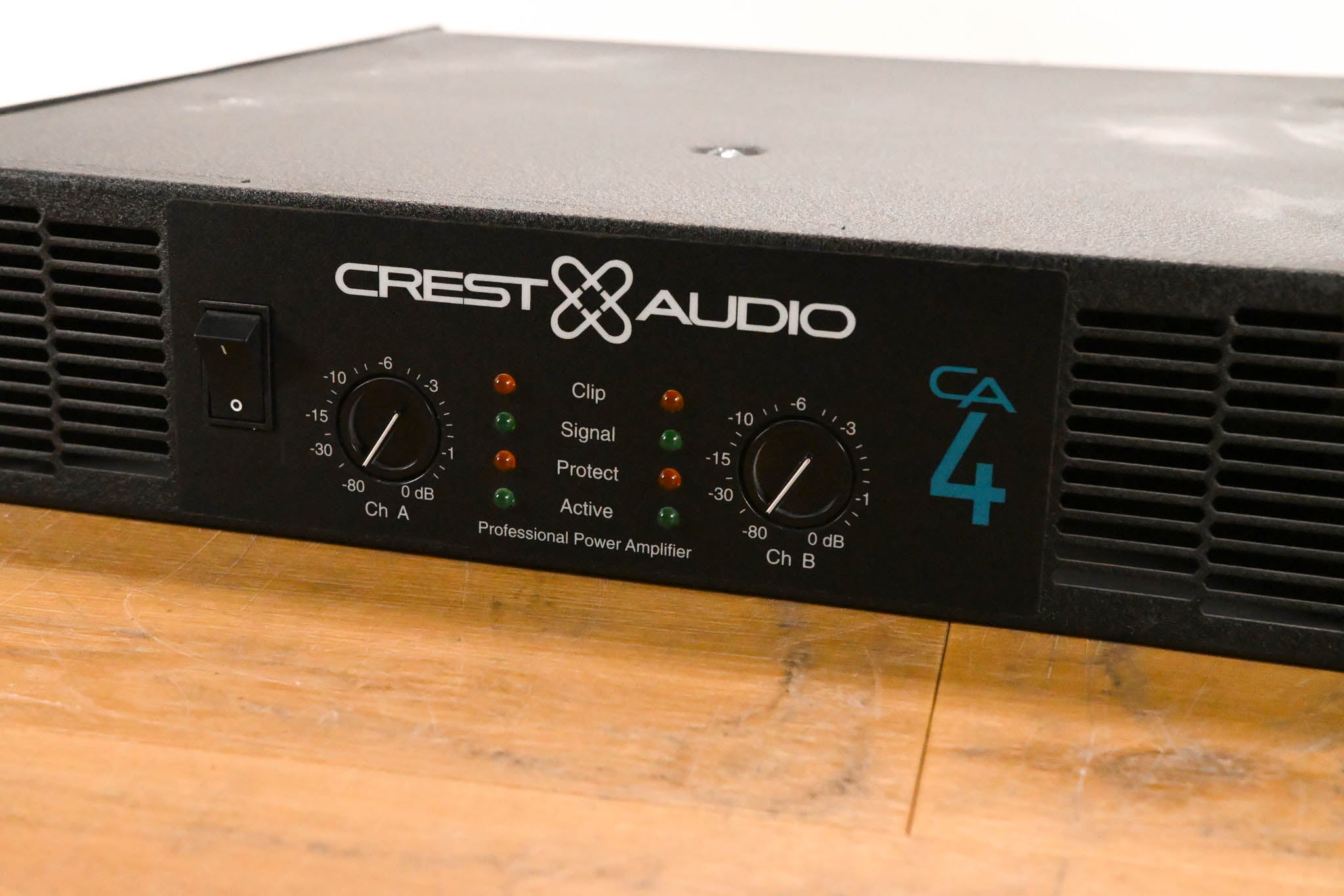Crest Audio CA4 2-Channel Power Amplifier