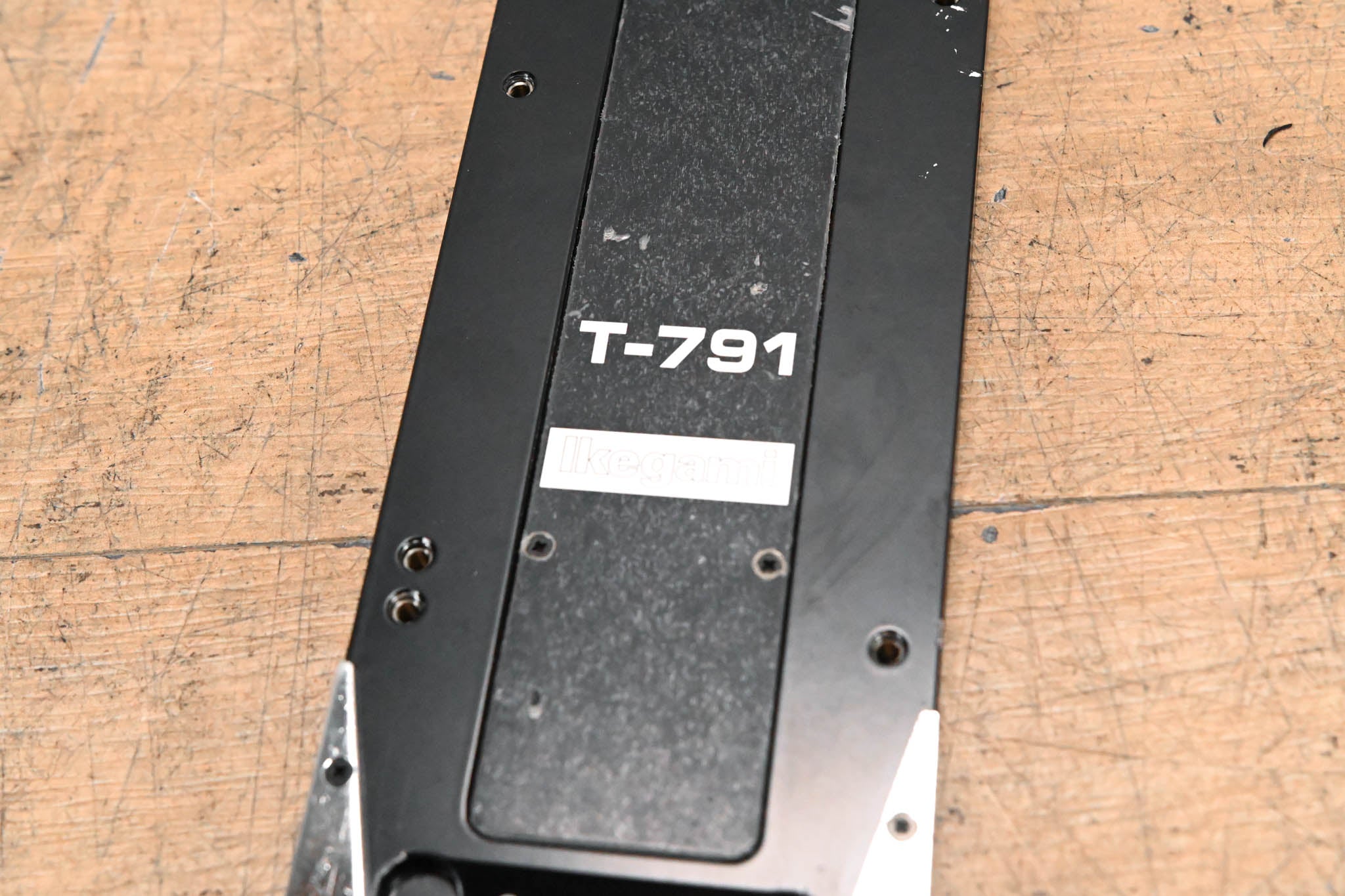 Ikegami T-791 Tripod Mounting Plate