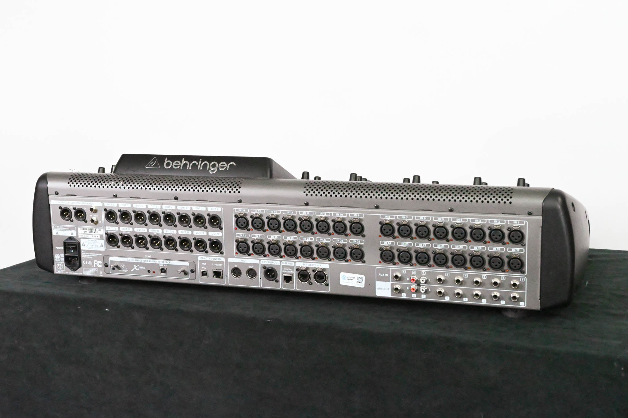 Behringer X32 40-Channel Digital Mixing Console