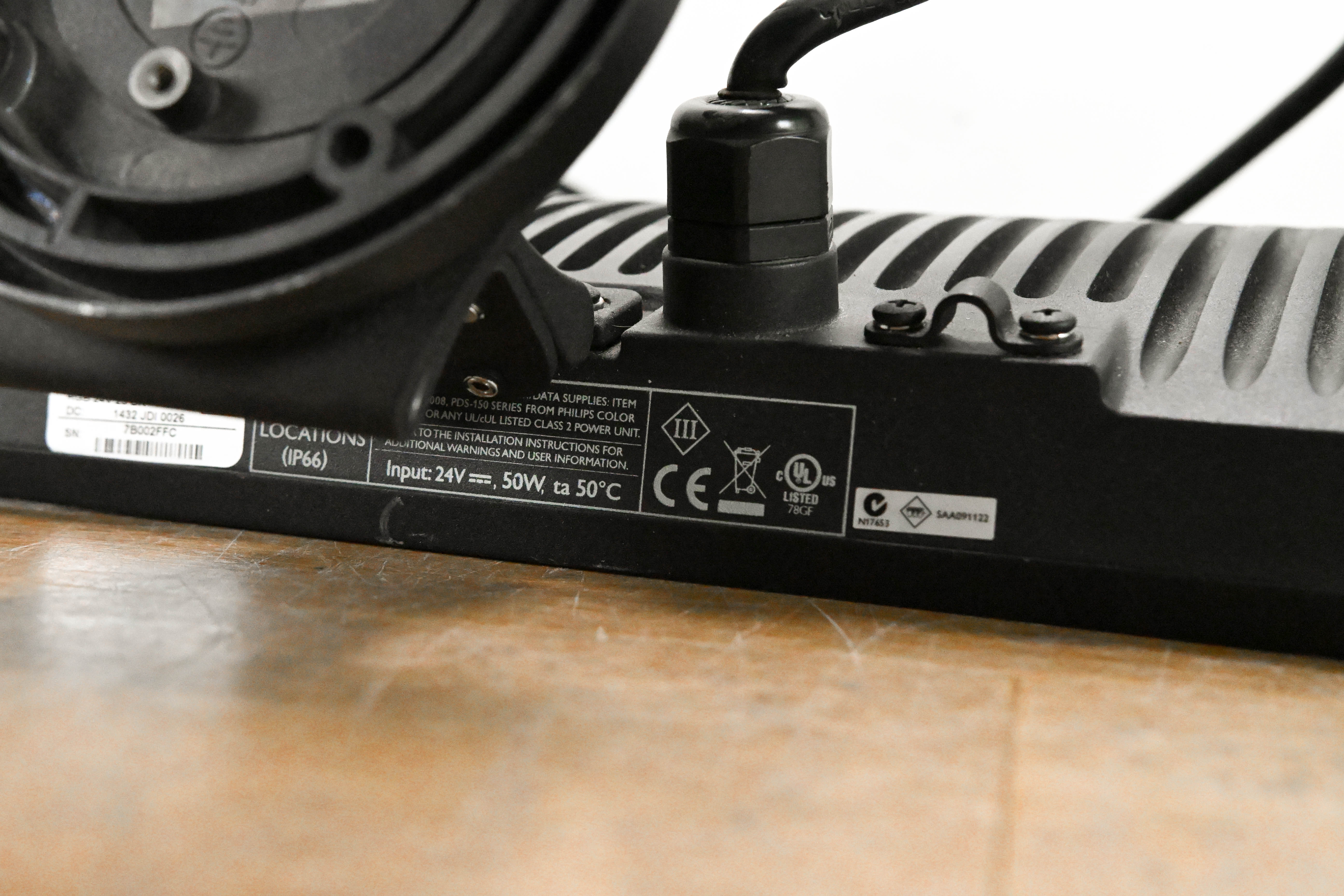 Philips Color Kinetics ColorBlast 12 LED Fixture with 22° Beam Angle