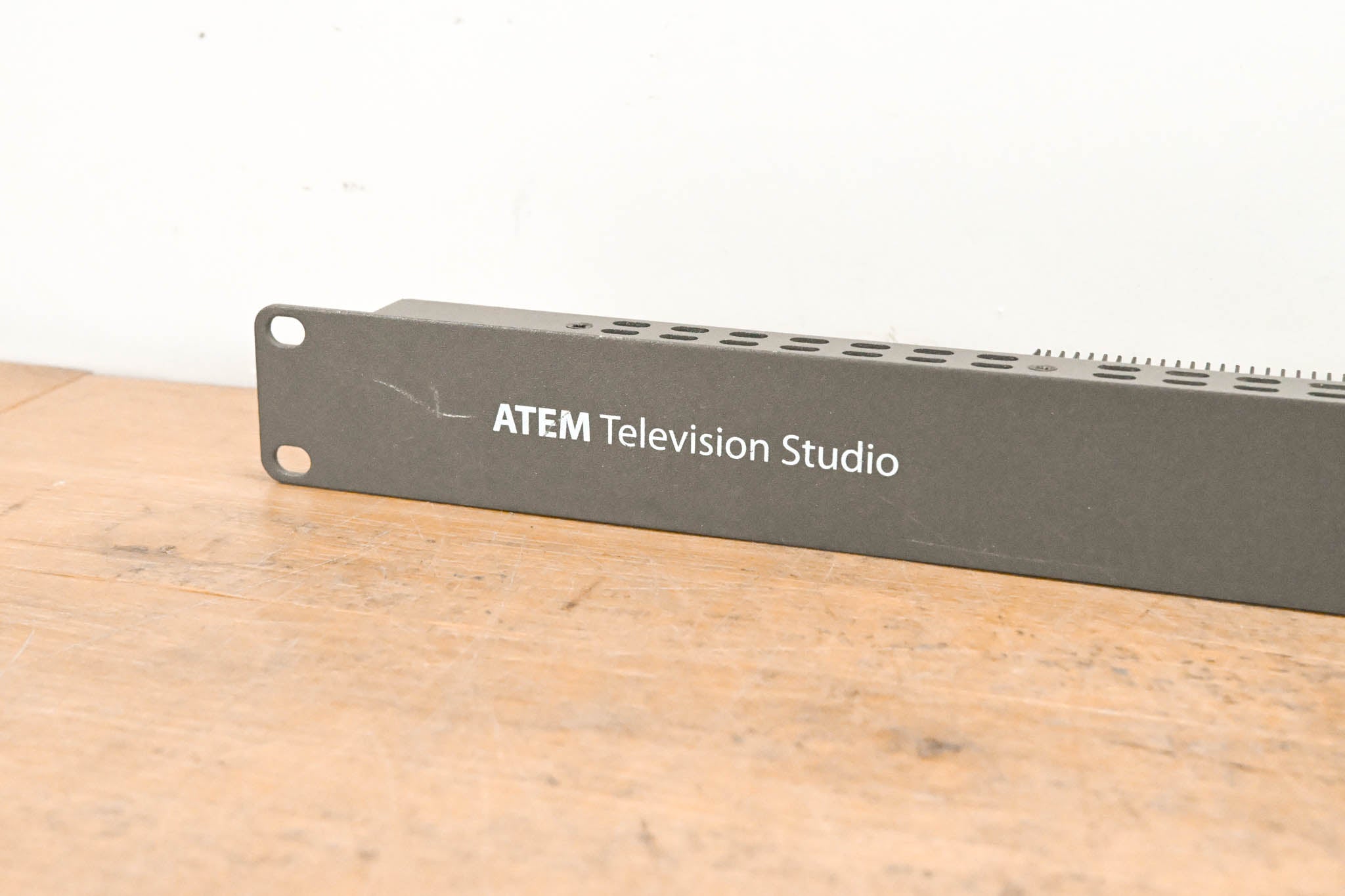 Blackmagic Design ATEM Television Studio (NO POWER SUPPLY)