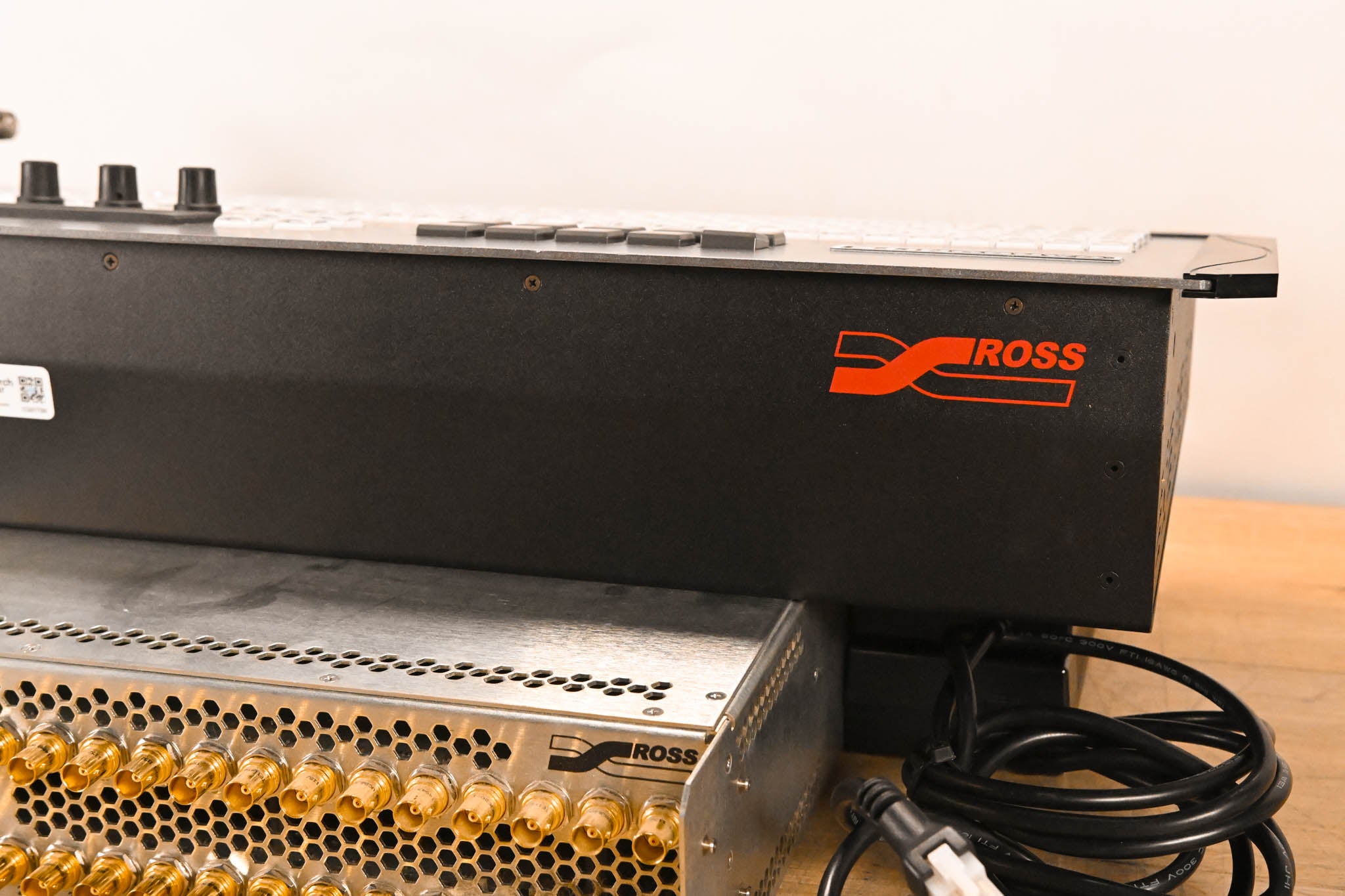 Ross Carbonite 1 M/E Production Switcher with Carbonite 1M Panel