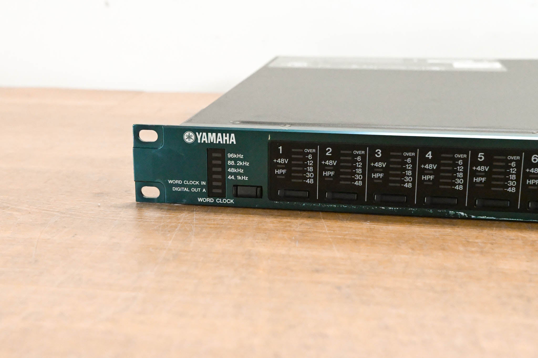 Yamaha AD8HR AD Converter with Remote Preamp