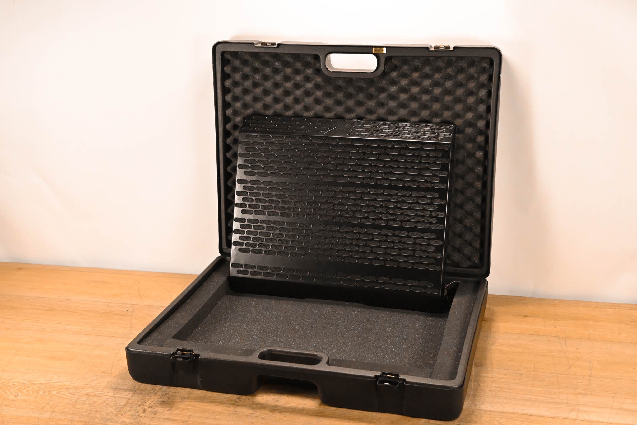 K-Array KJ50VB  Low-Profile Variable Beam Speaker