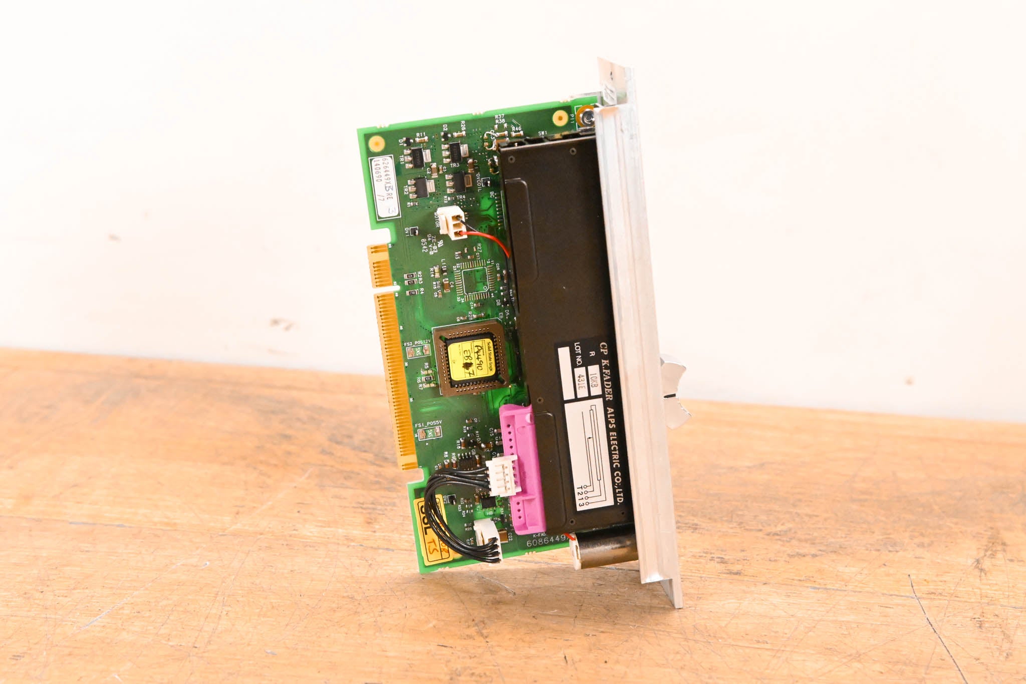 Solid State Logic C300 HD Motorized Fader Module – ALPS K-Fader Assembly