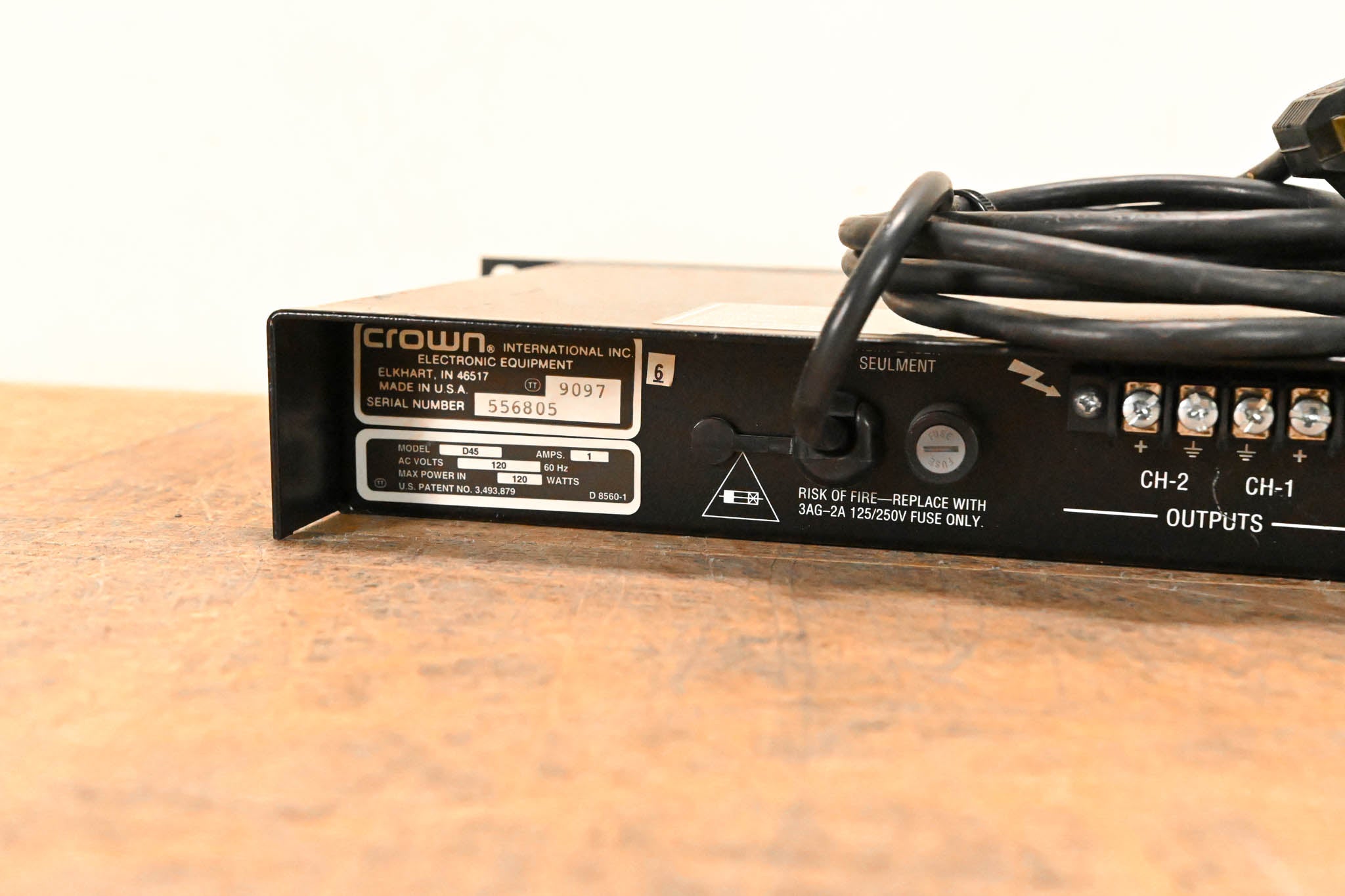 Crown D-45 Two-Channel, 35W Power Amplifier
