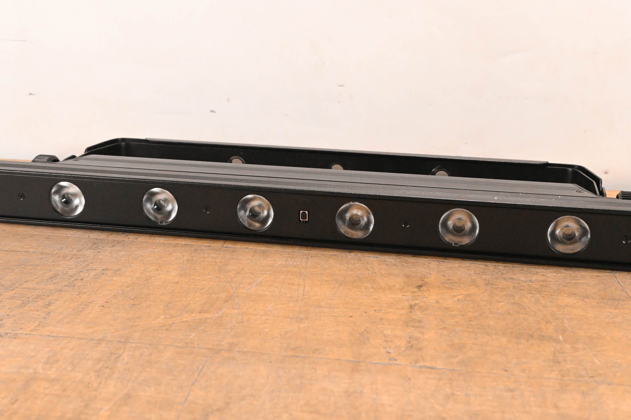 Chauvet COLORband T3USB Linear RGB Wash Light