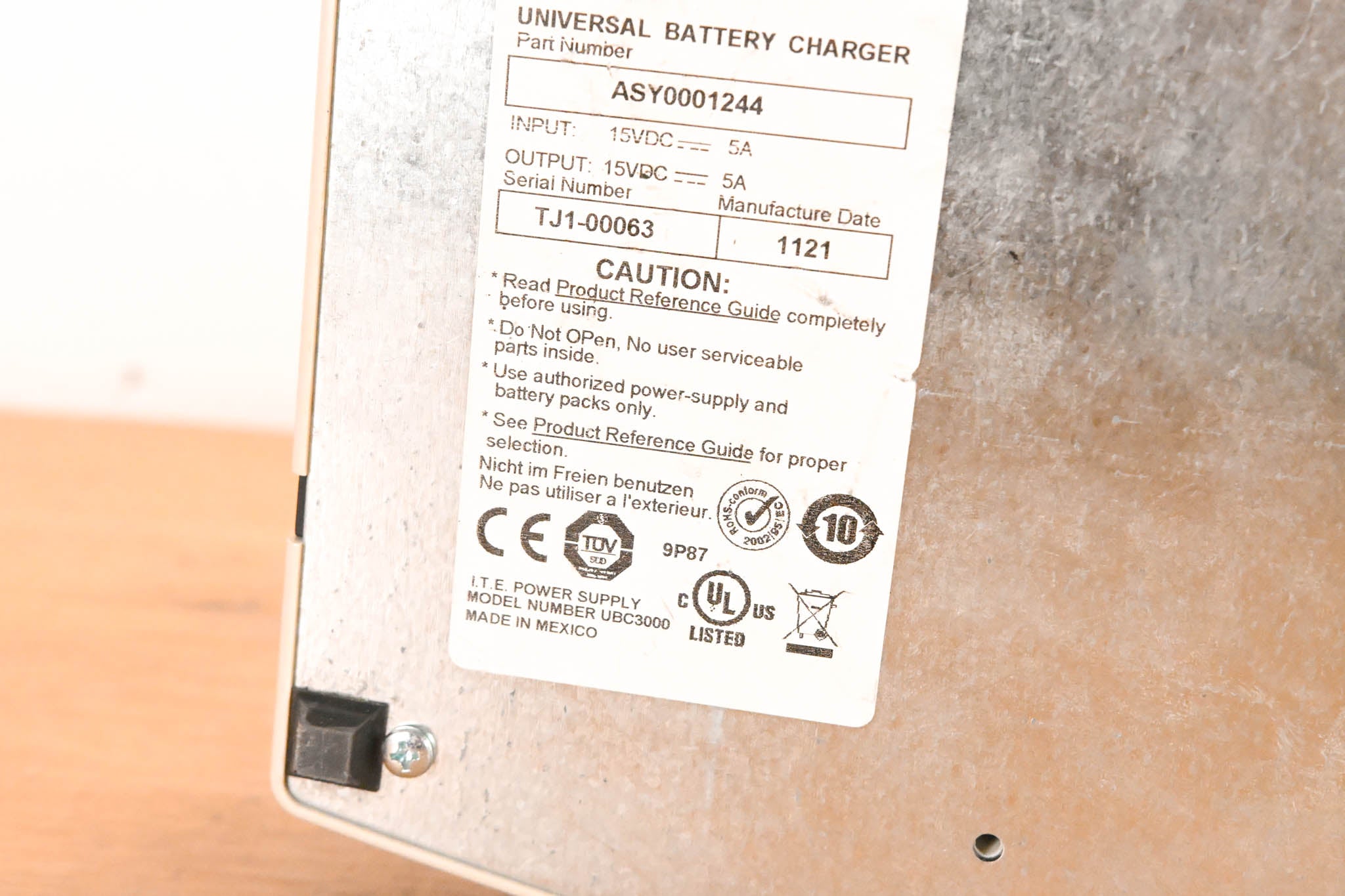 Alexander Technologies UBC3000 4 Slot Universal Battery Charger (NO PSU)