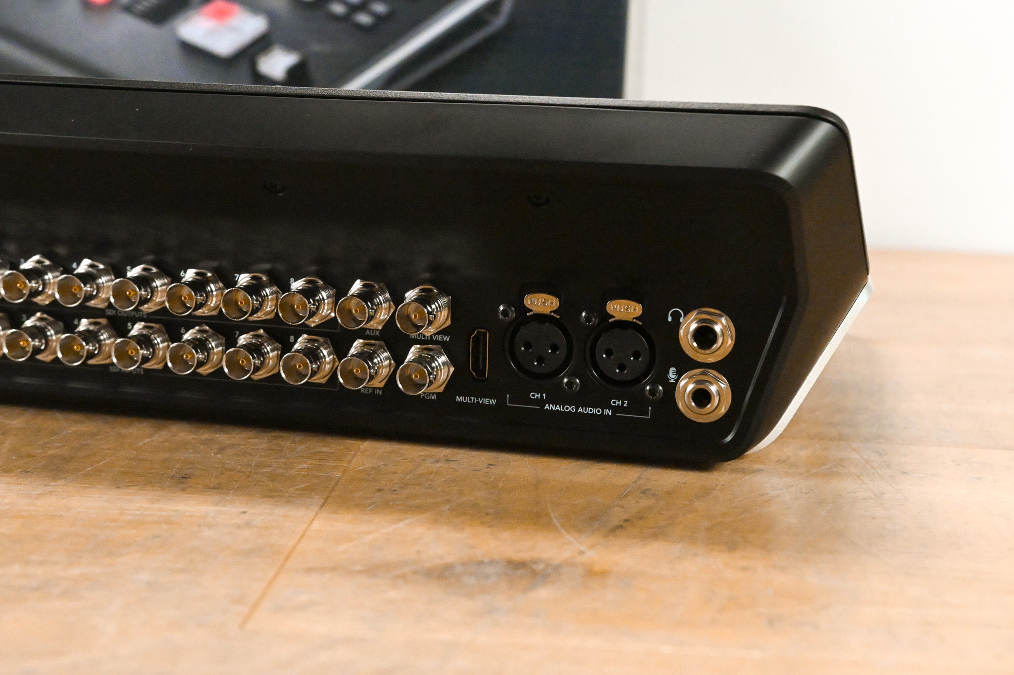 Blackmagic Design ATEM Television Studio Pro 4K