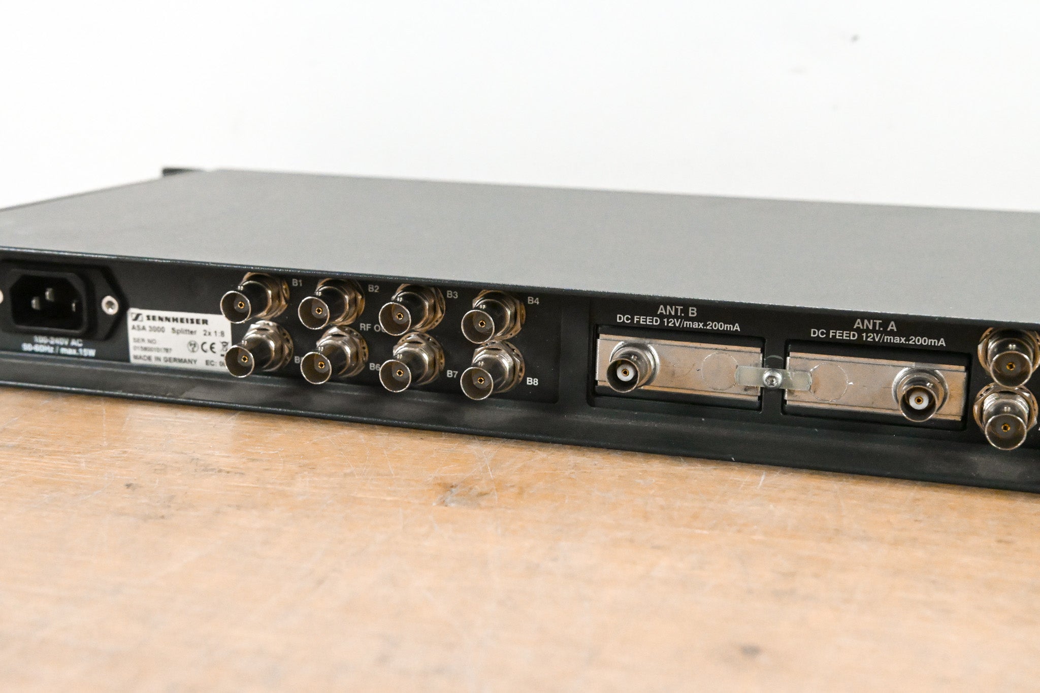 Sennheiser ASA 3000 Active Antenna Splitter
