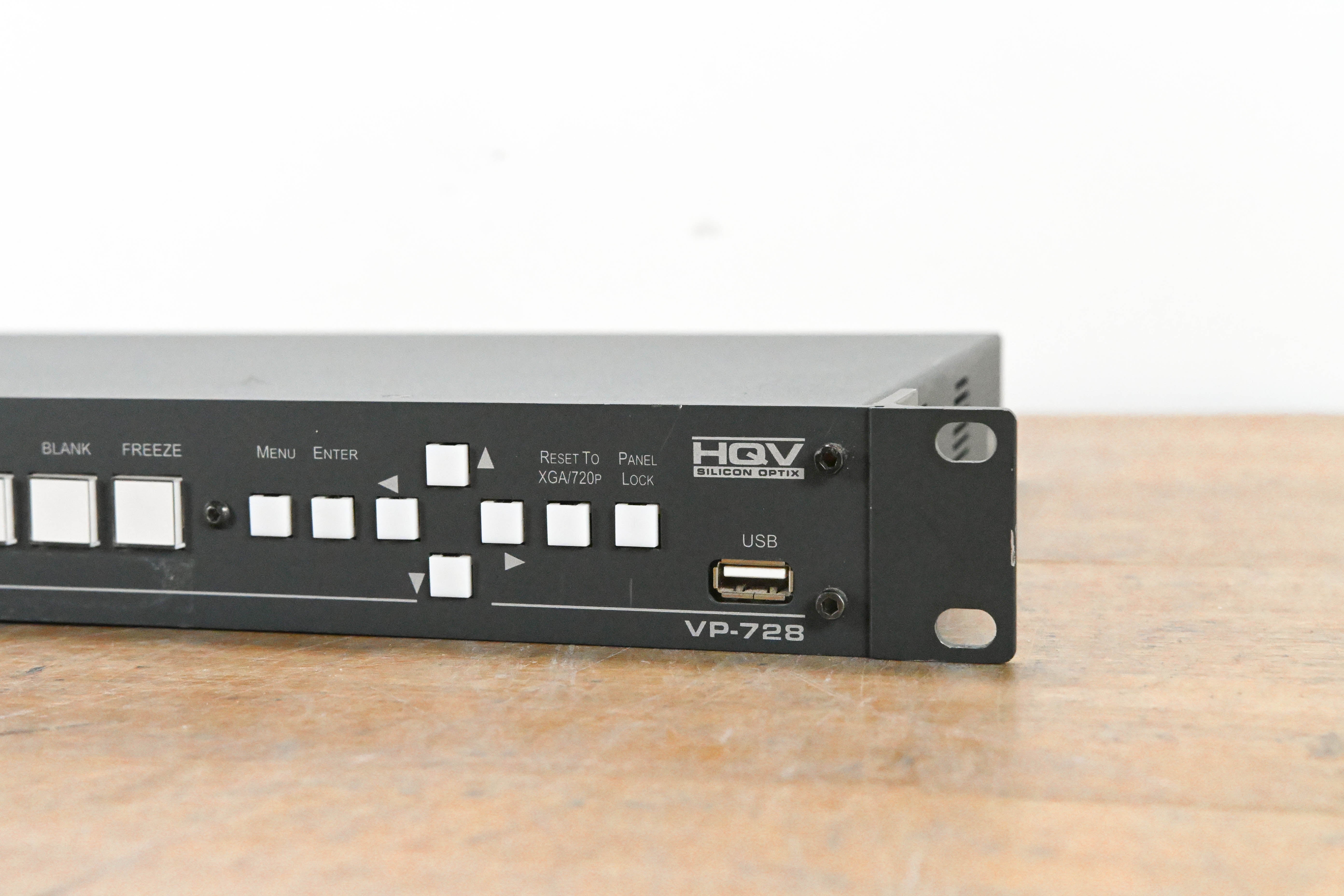 Kramer VP-728 9−Input ProScale Presentation Scaler/Switcher