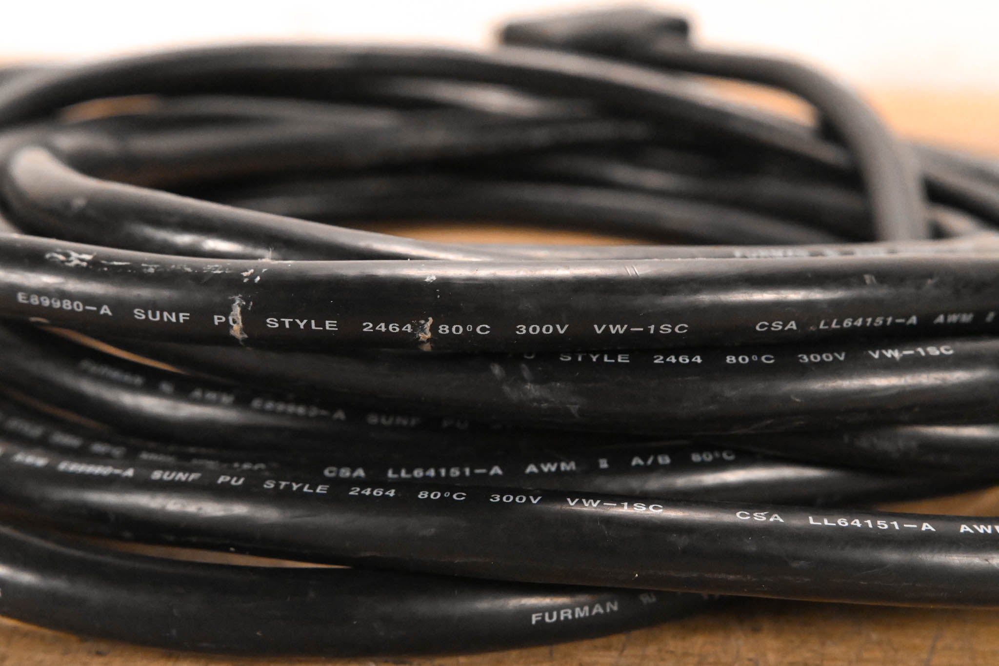 Furman HRM-16 16-Channel Headphone Mixing Station