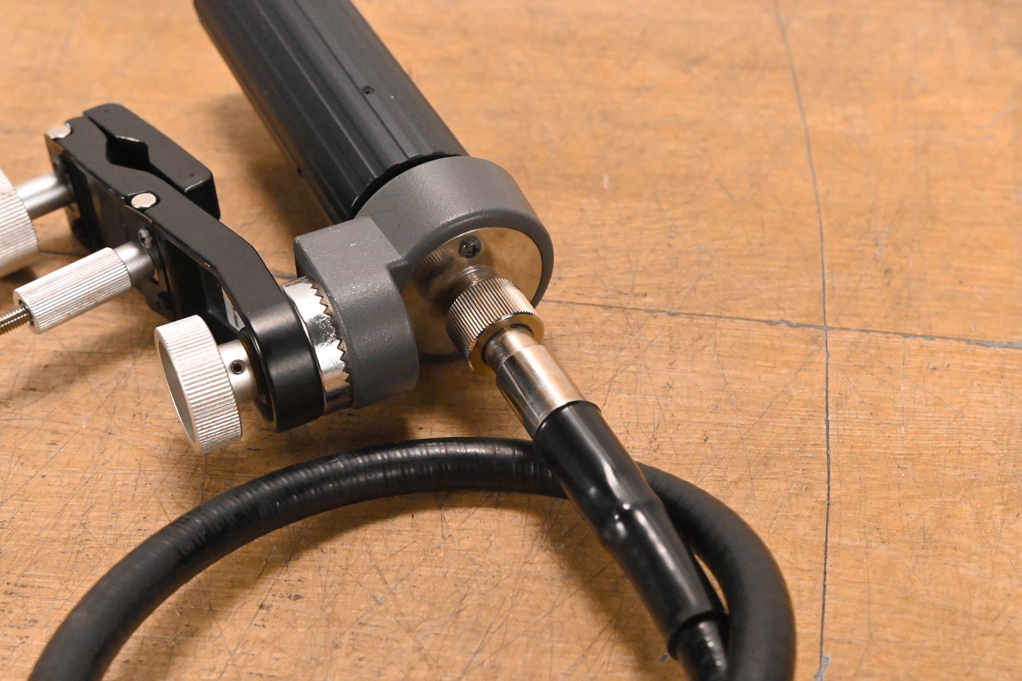 Canon FFC-200 Focus Manual Controller with CR-10 Clamper