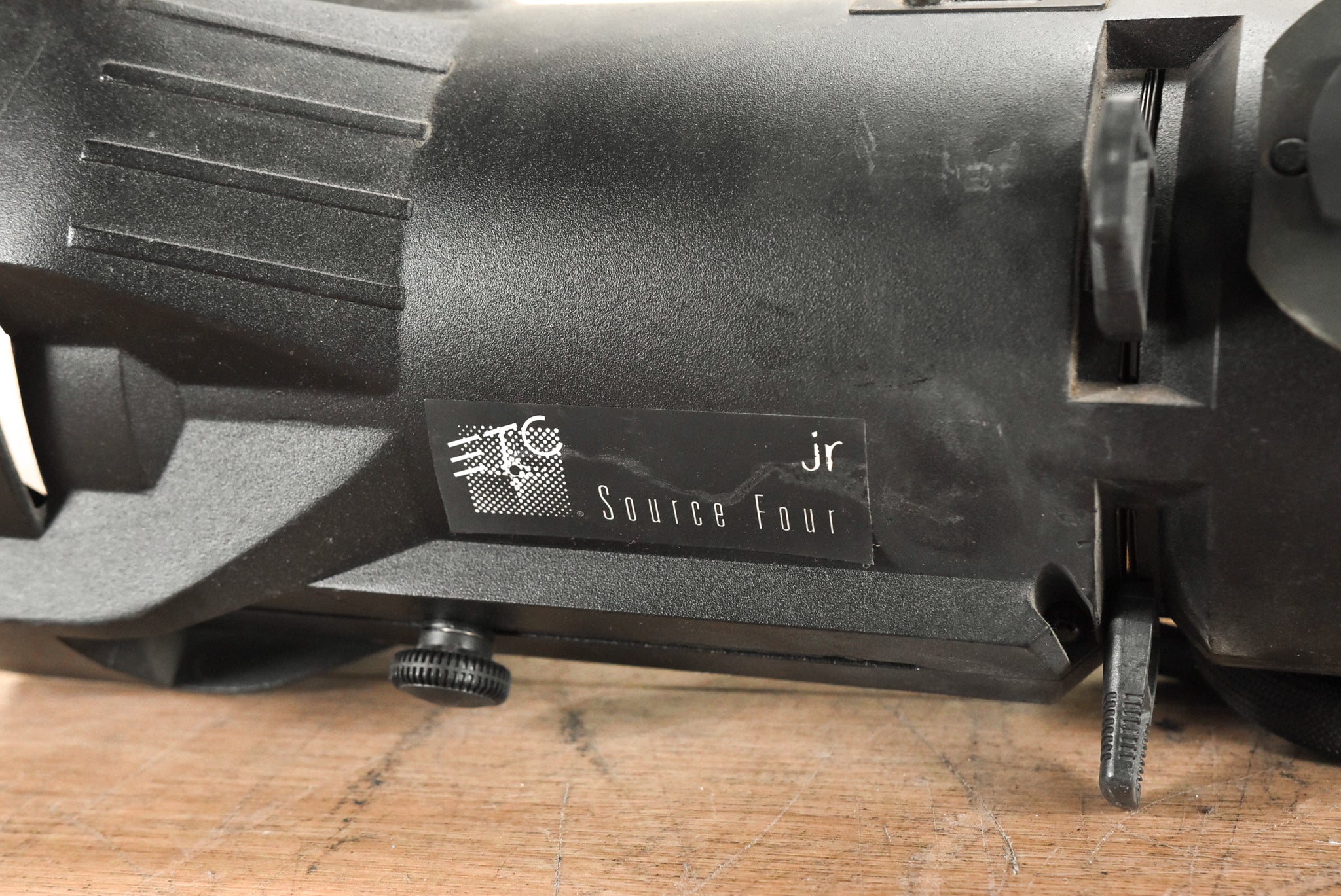 ETC Source Four Jr 26 Degree 575 Ellipsoidal Light