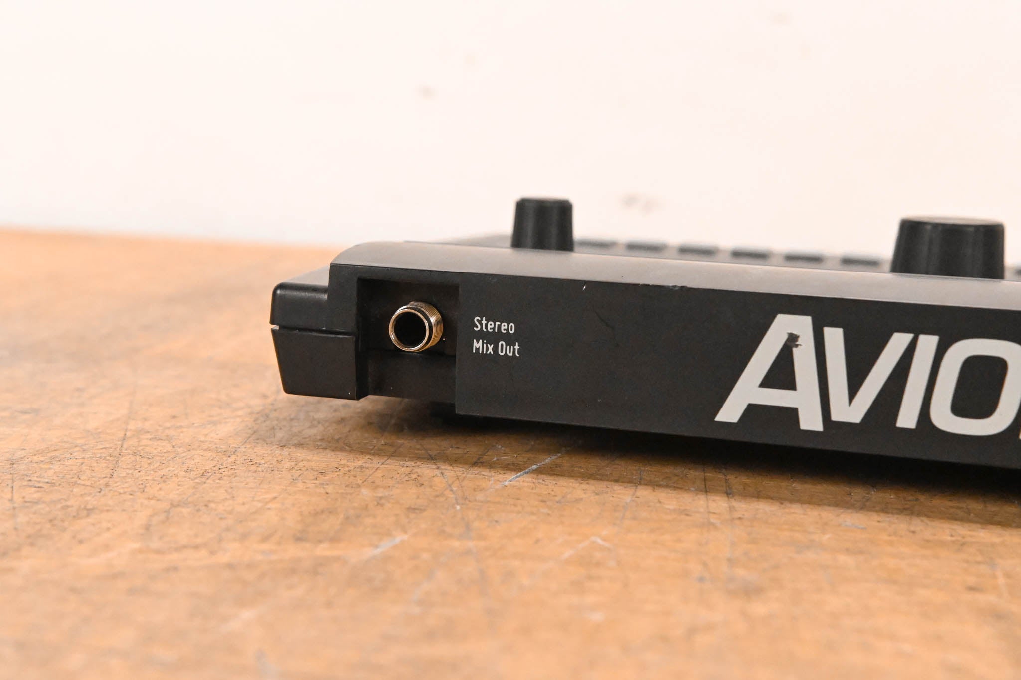 Aviom A320 16-Channel Personal Mixer