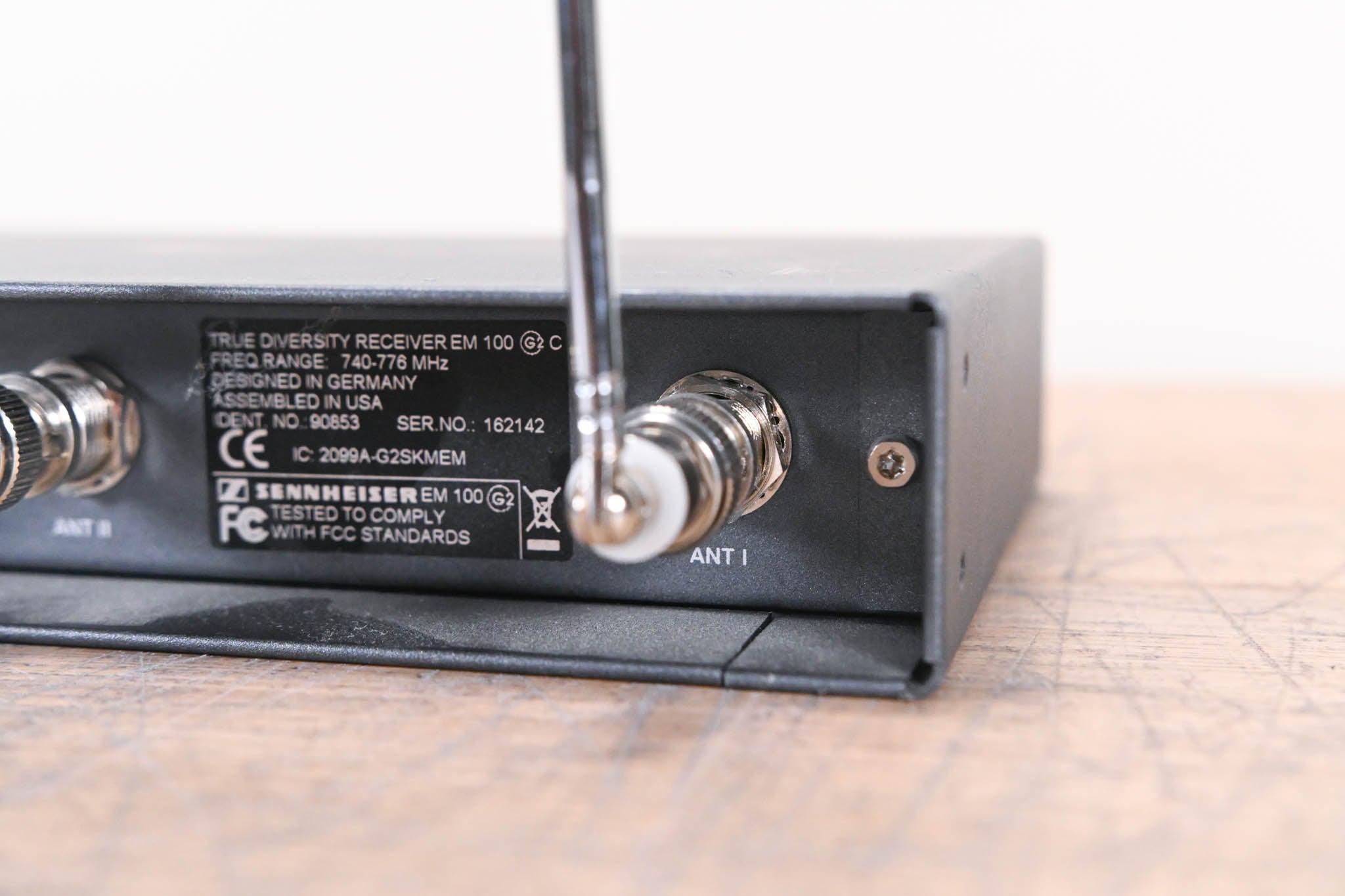 Sennheiser EM 100 G2 Wireless Receiver 740-776 MHz (NO POWER SUPPLY)