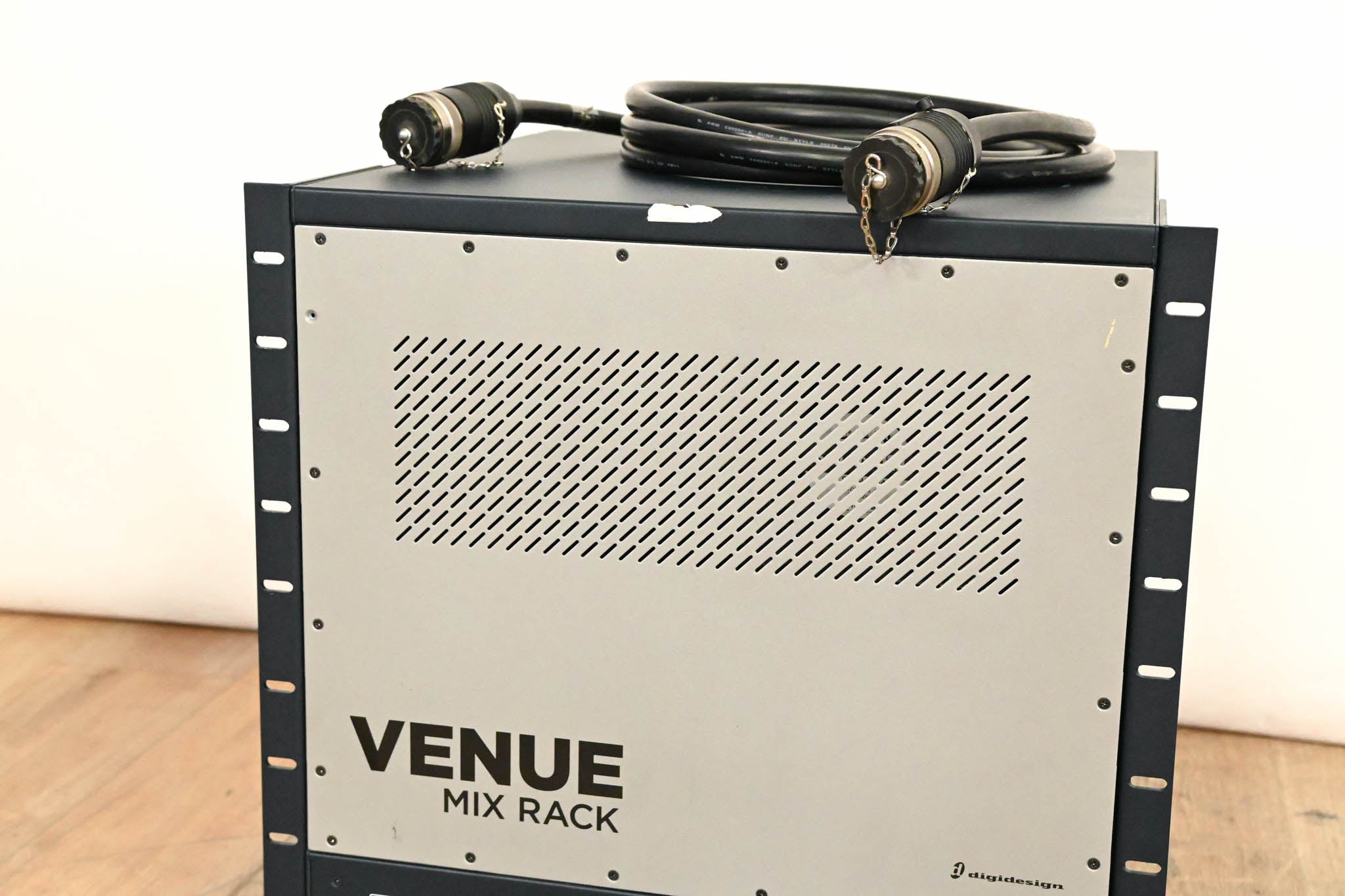 Digidesign VENUE Profile Digital Mixing Console with Mix Rack