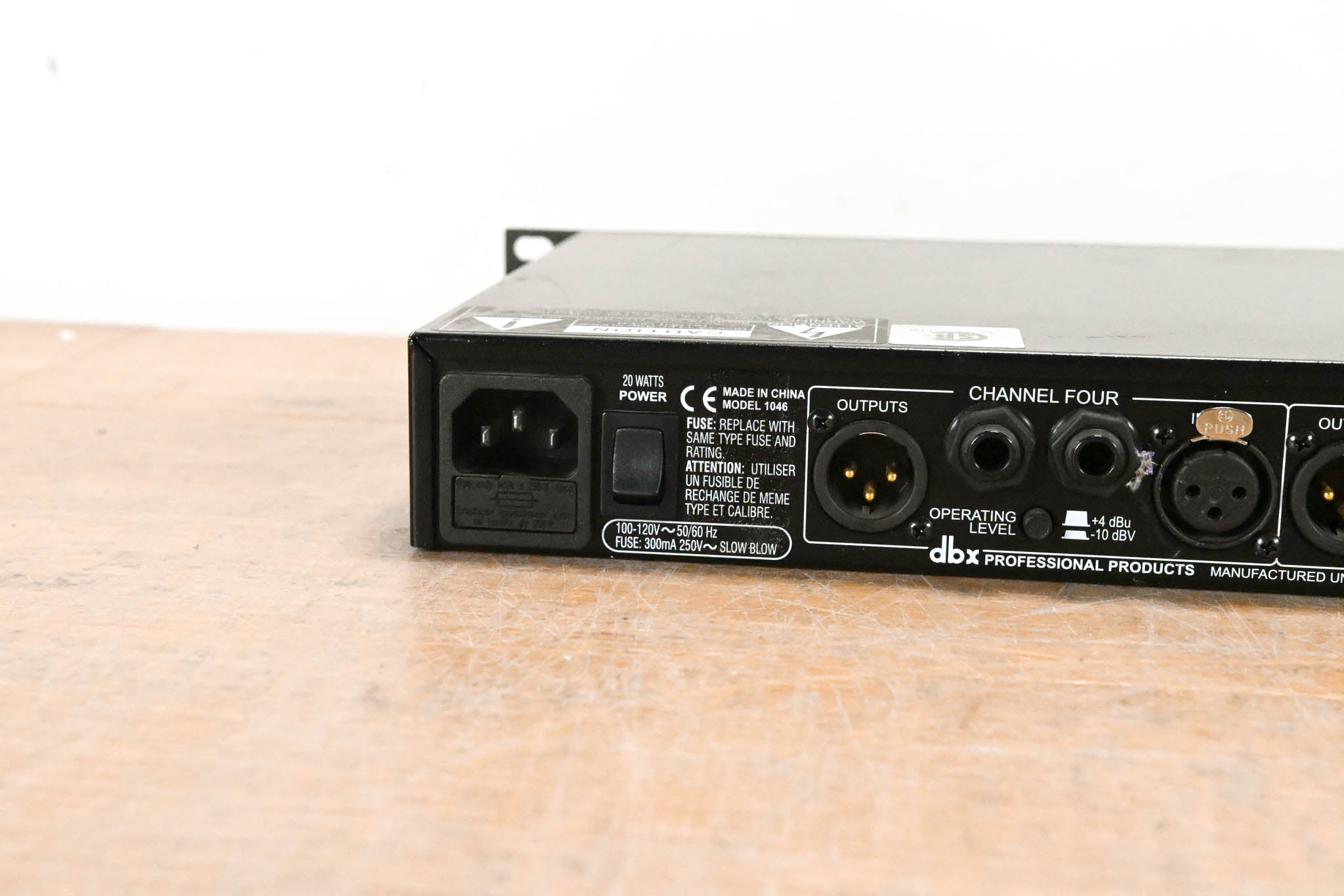 dbx 1046 Quad Compressor/Limiter