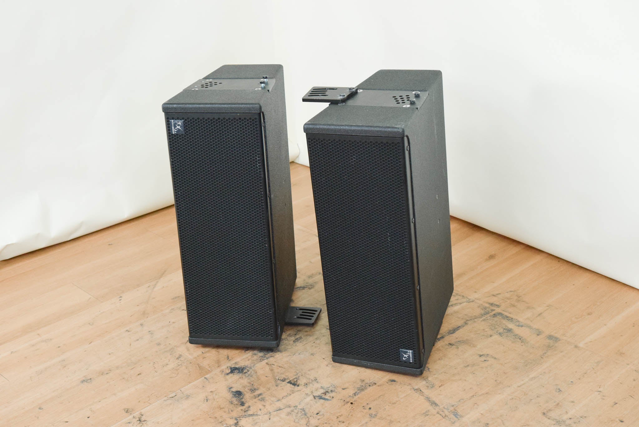 WorxAudio V8i Two-Way Line Array Loudspeaker (PAIR)