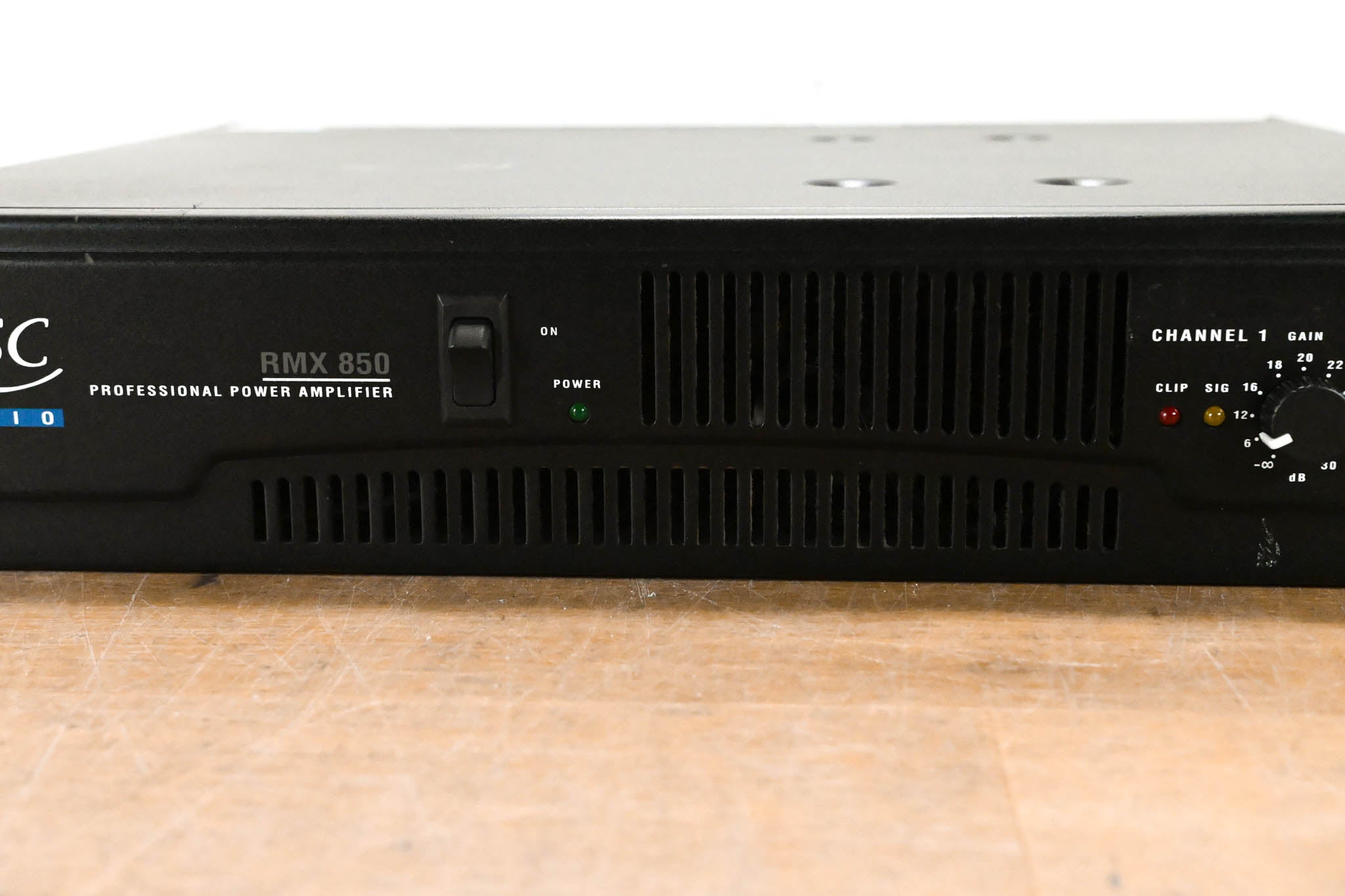 QSC RMX850 2-Channel Power Amplifier