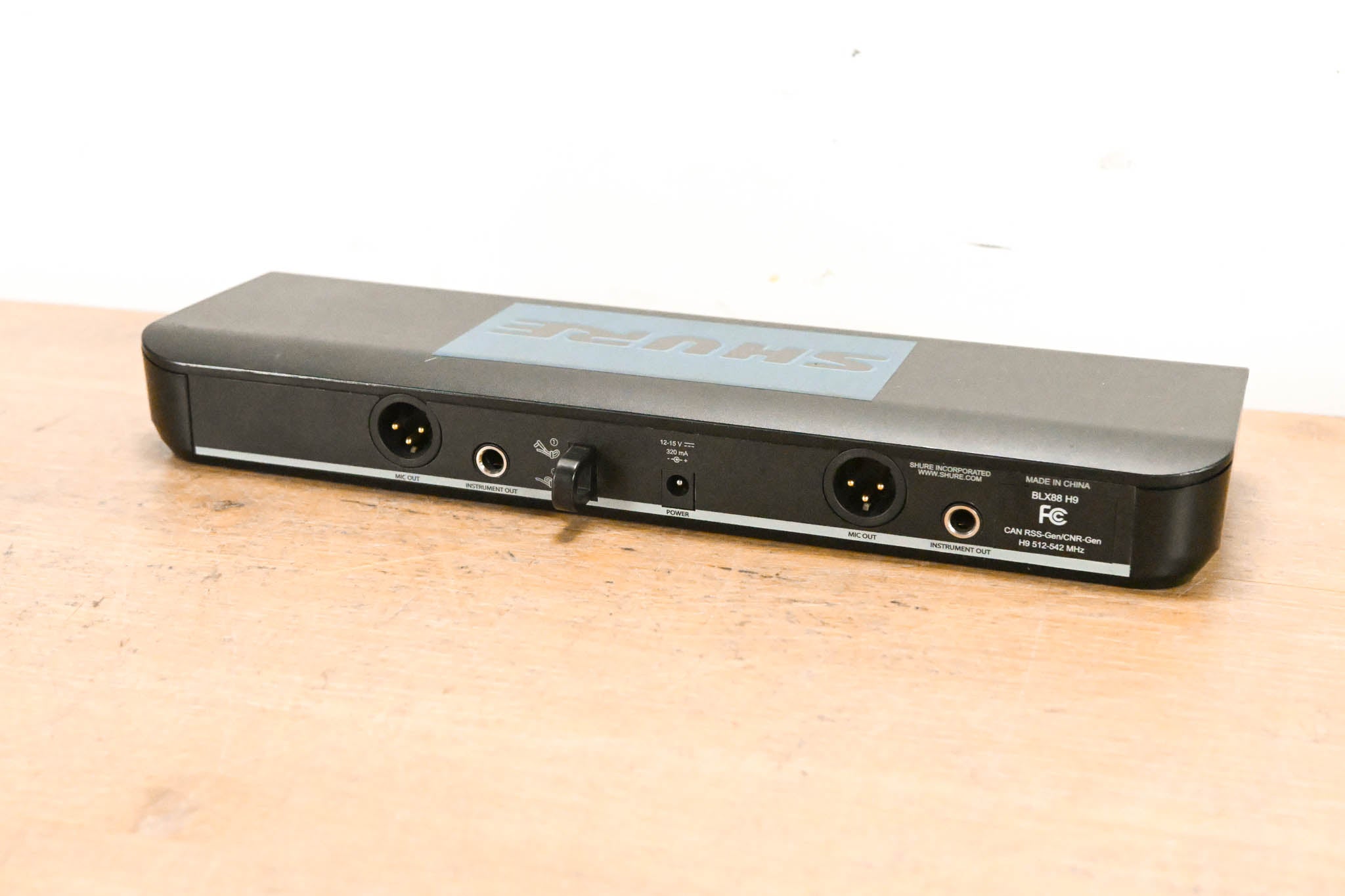 Shure BLX88 Dual Channel Wireless Receiver - H9 Band (NO POWER SUPPLY)