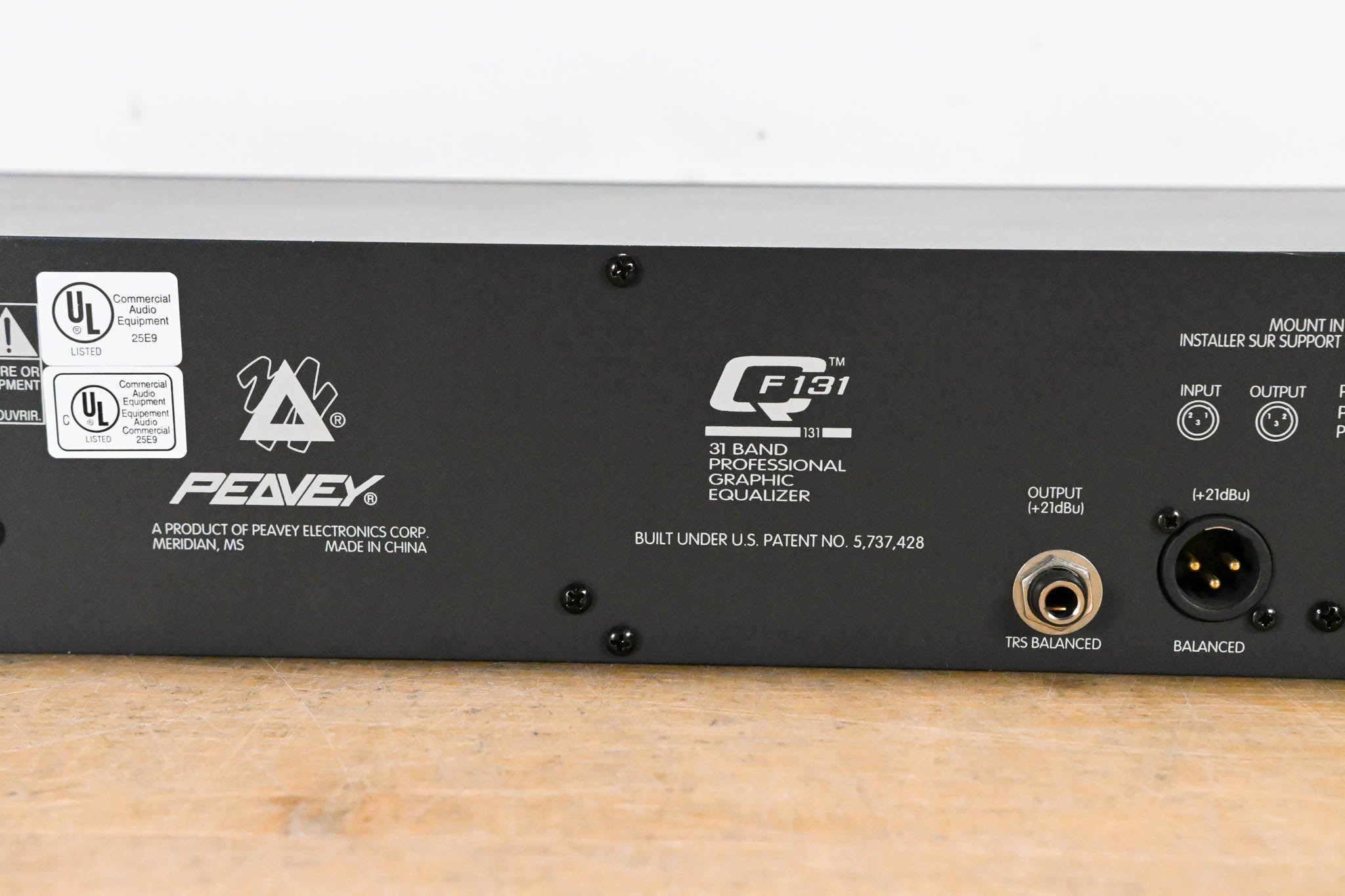 Peavey QF 131 31-Band Graphic Equalizer