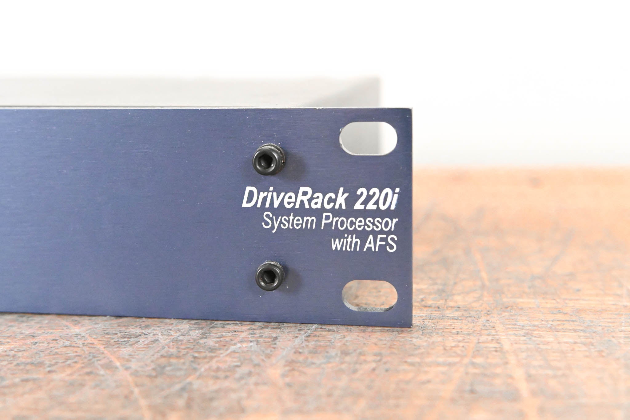 dbx DriveRack 220i System Processor w/ AFS Advanced Feedback Suppression