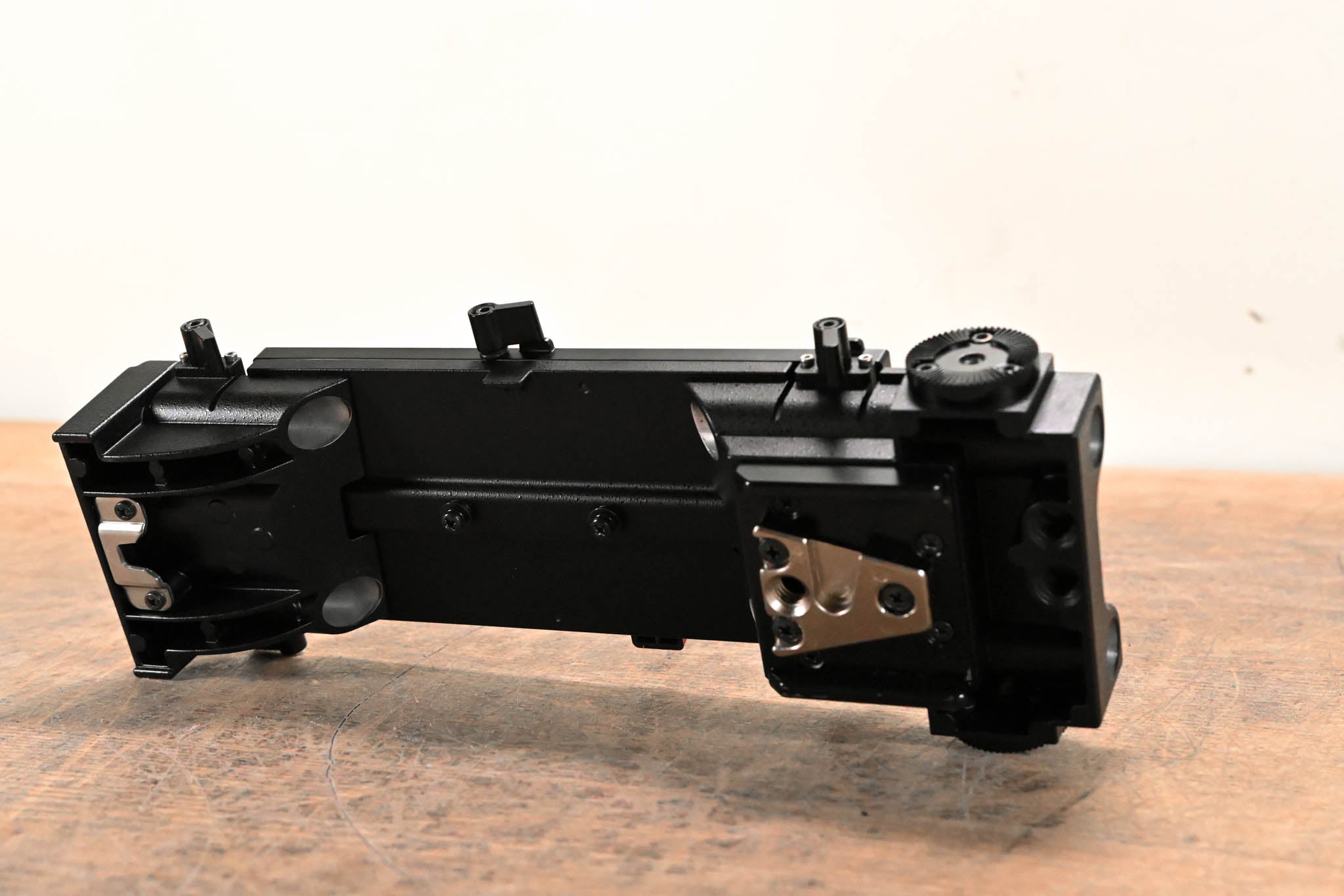 Panasonic AU-VSHL2G Cinema-Style Shoulder Mount for VariCam LT