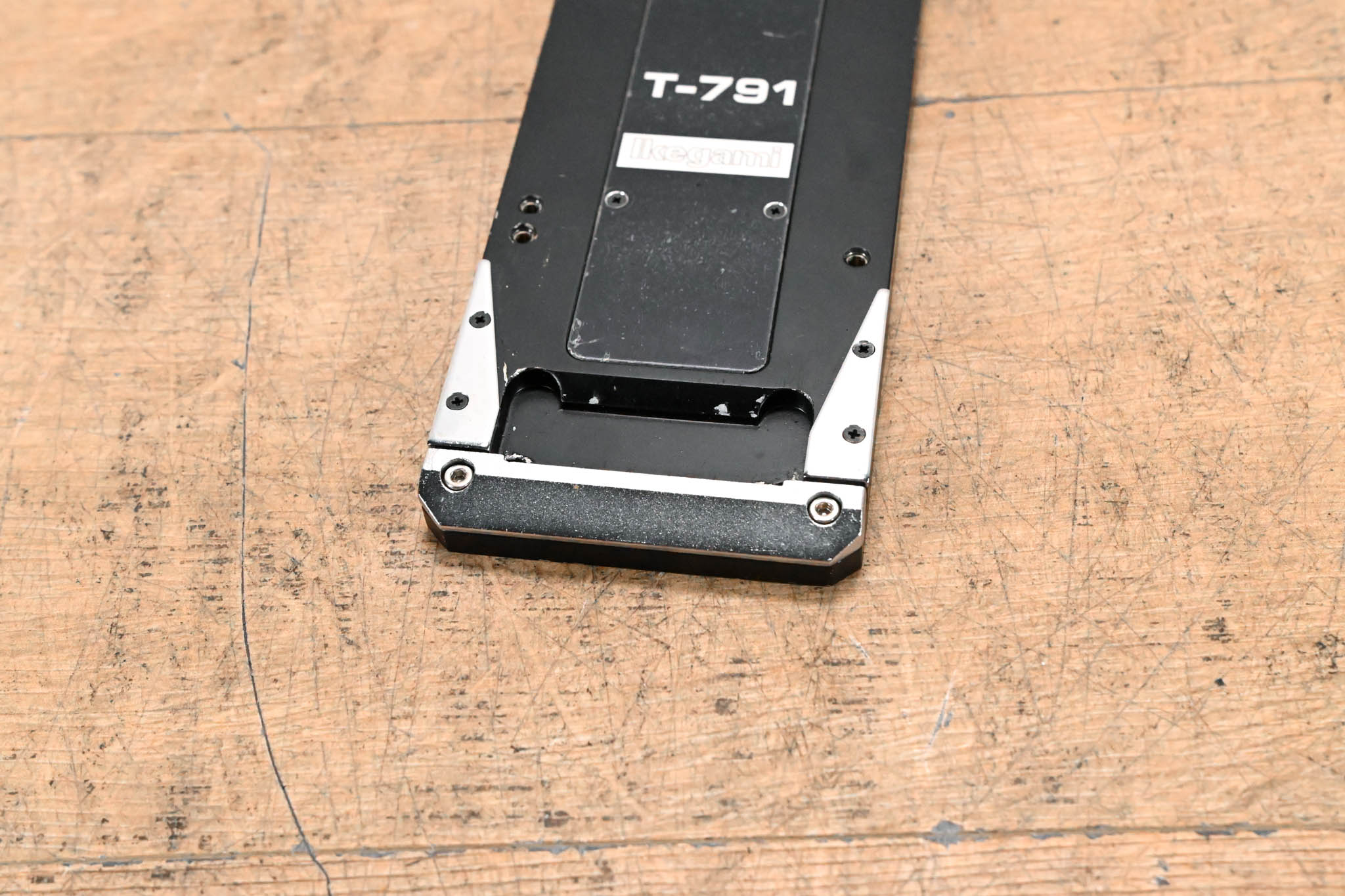 Ikegami T-791 Tripod Mounting Plate