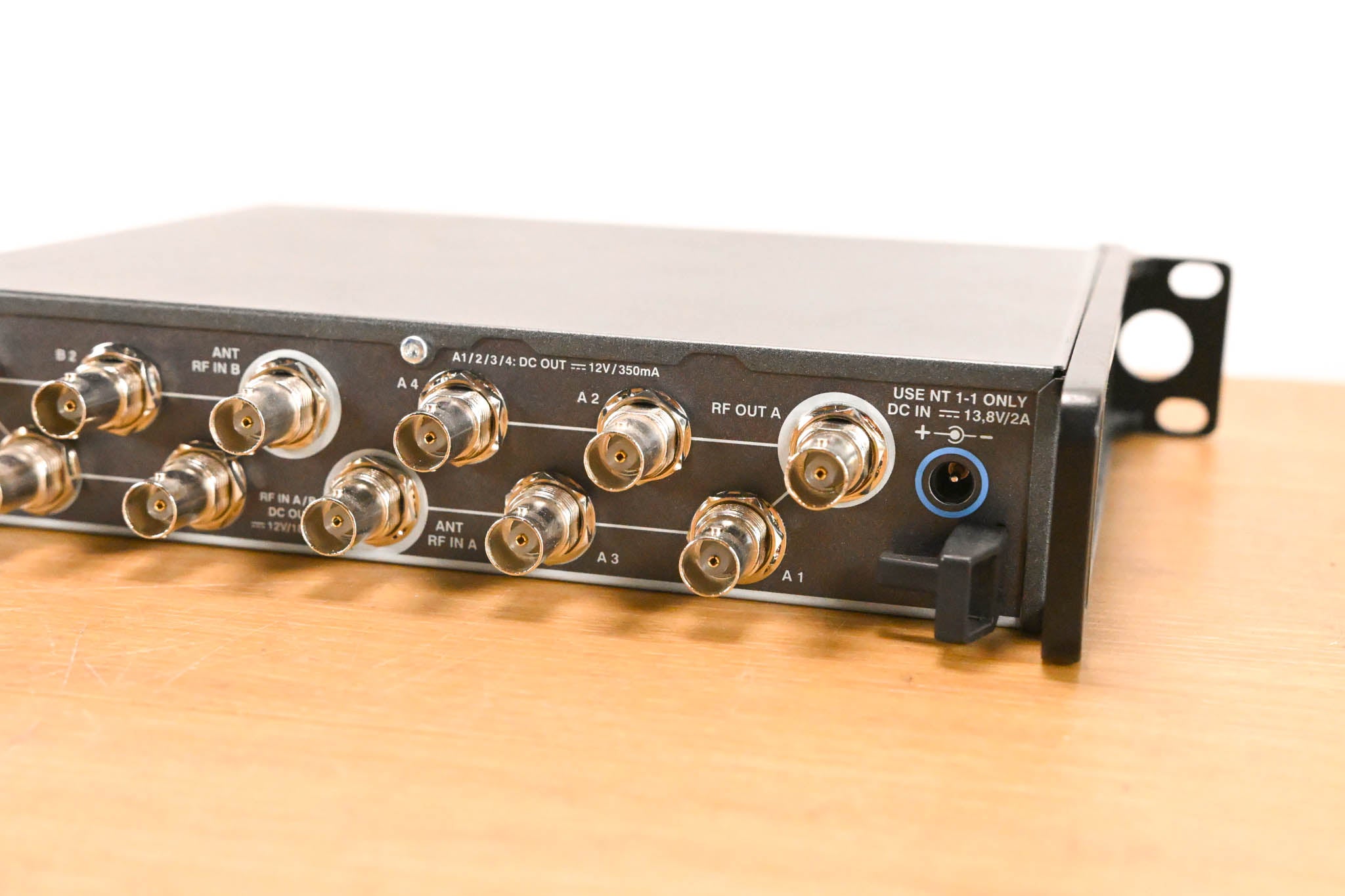 Sennheiser ASA 1 Active Antenna Splitter - 500-870 MHz (NO POWER SUPPLY)