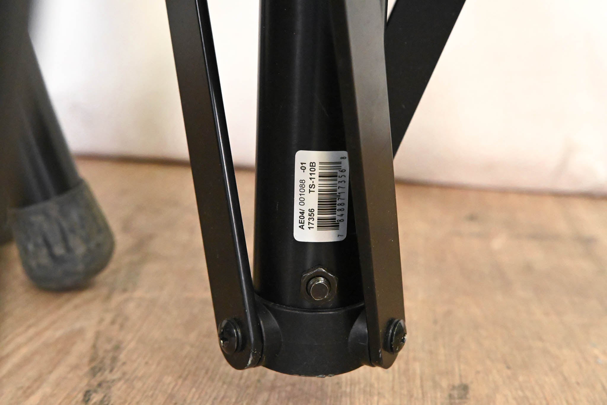 Ultimate Support TS-110B Tripod Speaker Stand (PAIR)