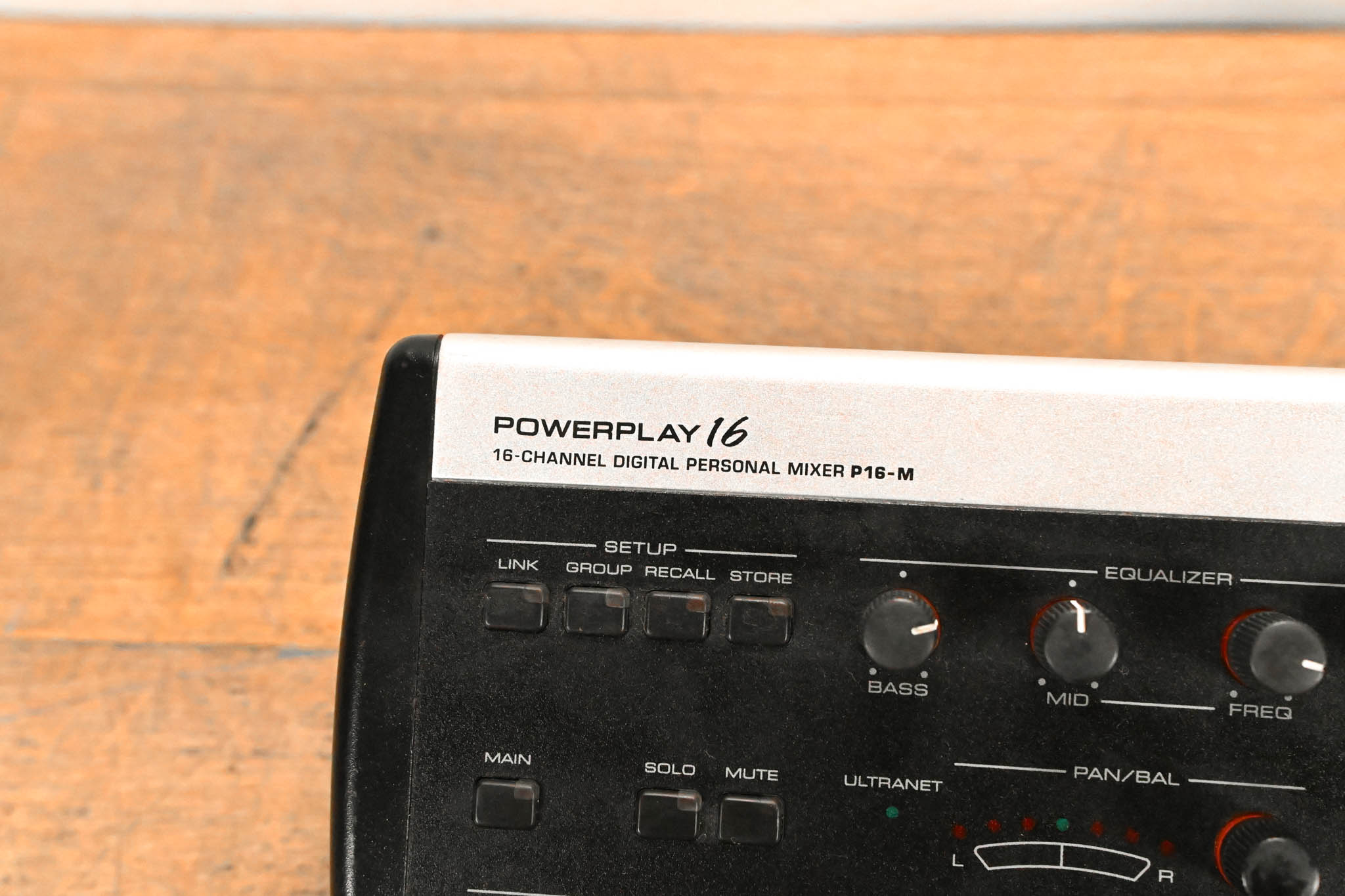 Behringer Powerplay P16-M 16-Channel Digital Personal Mixer