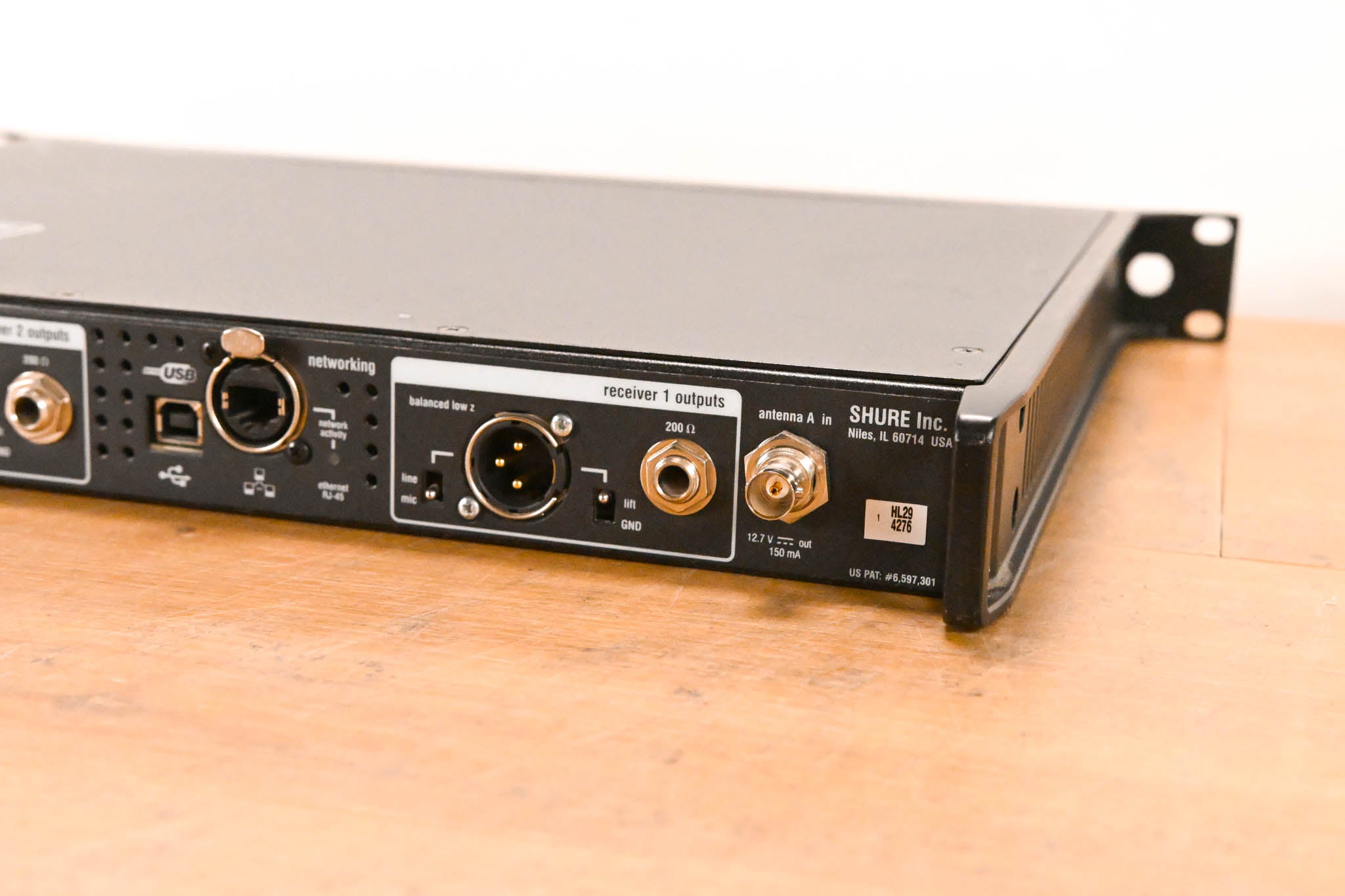 Shure UR4D Dual-Channel UHF Wireless Receiver - H4 Band: 518-578 MHz