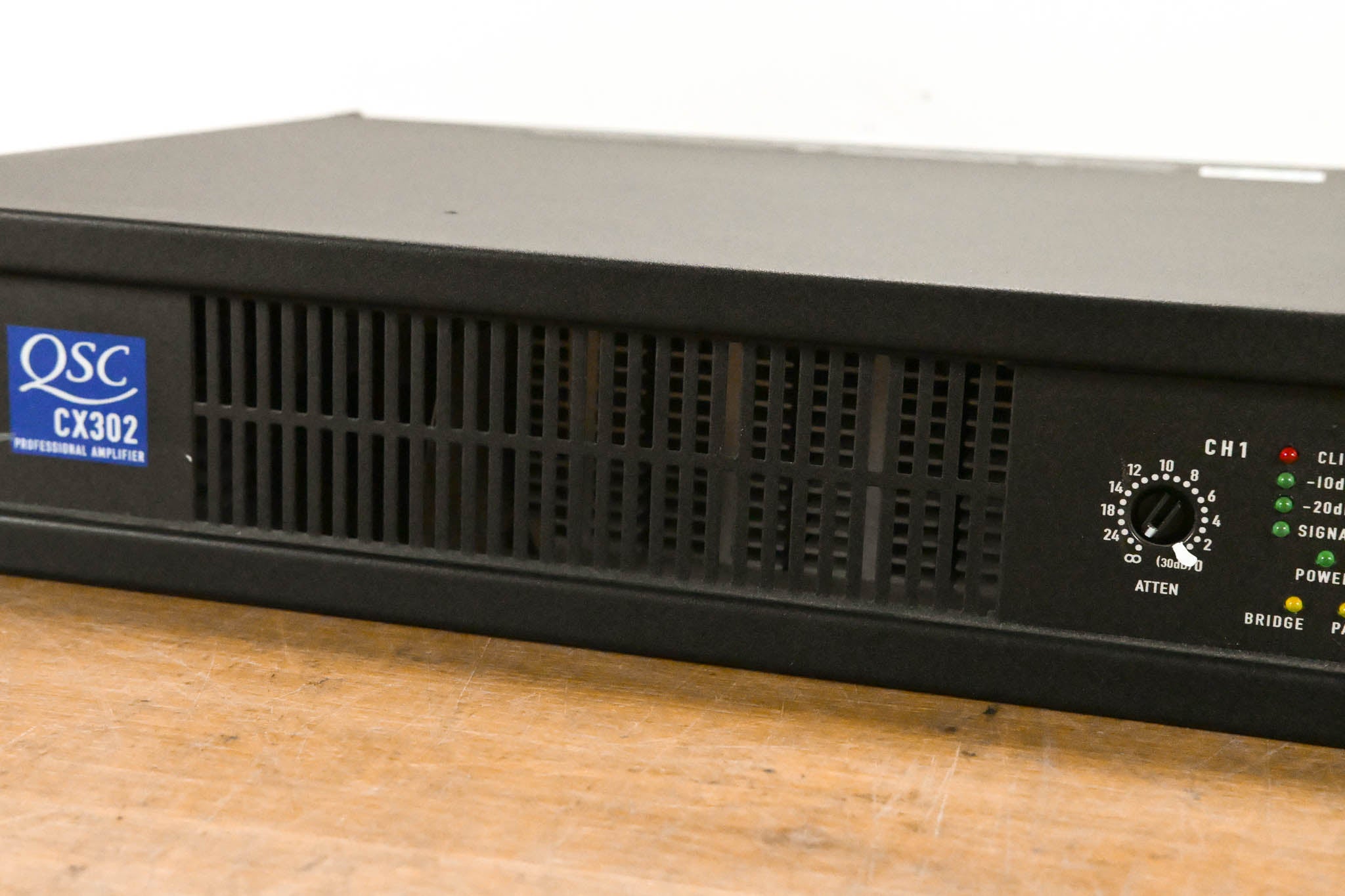 QSC CX302 2-Channel Power Amplifier