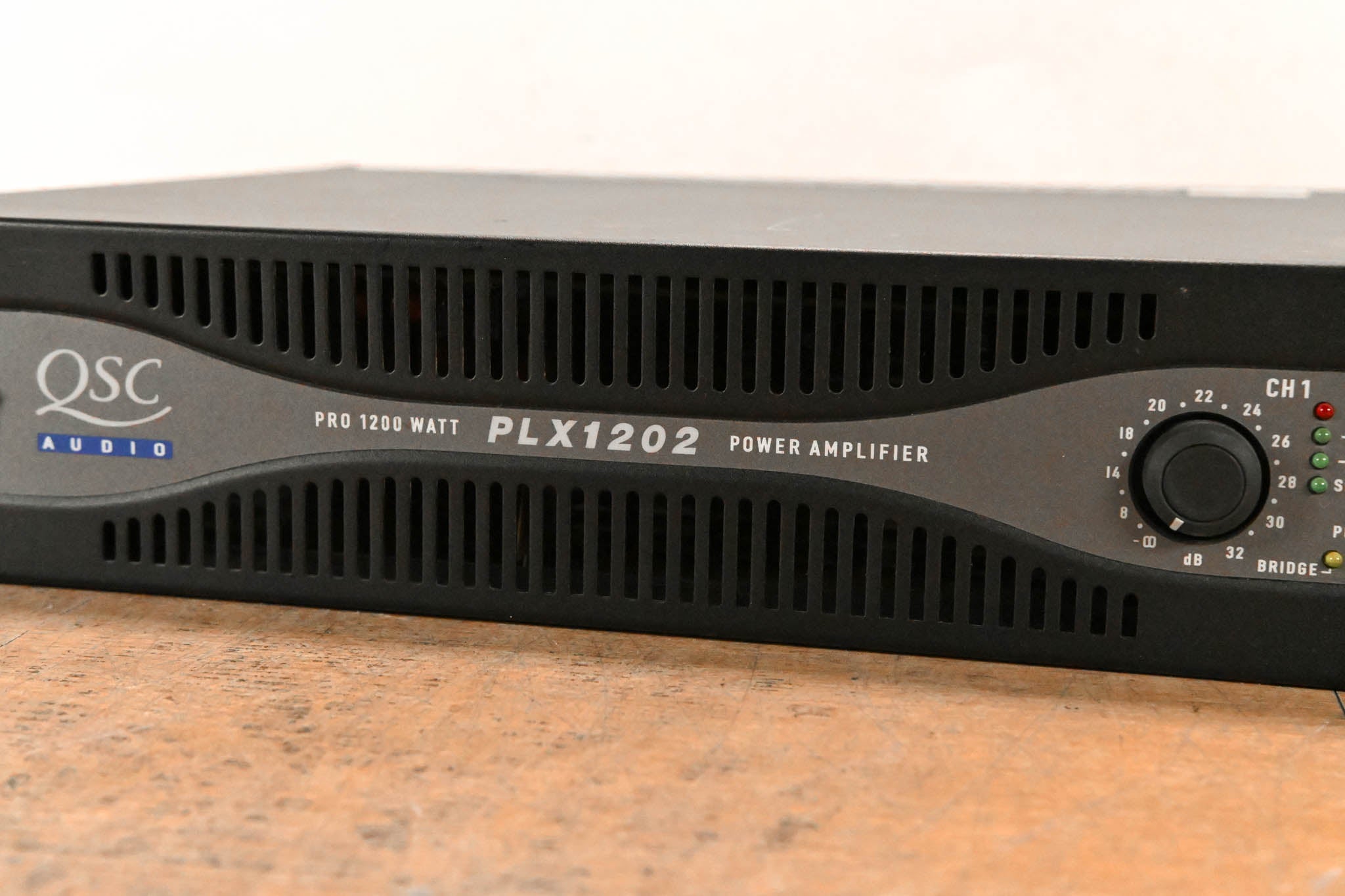 QSC PLX1202 2-Channel Power Amplifier