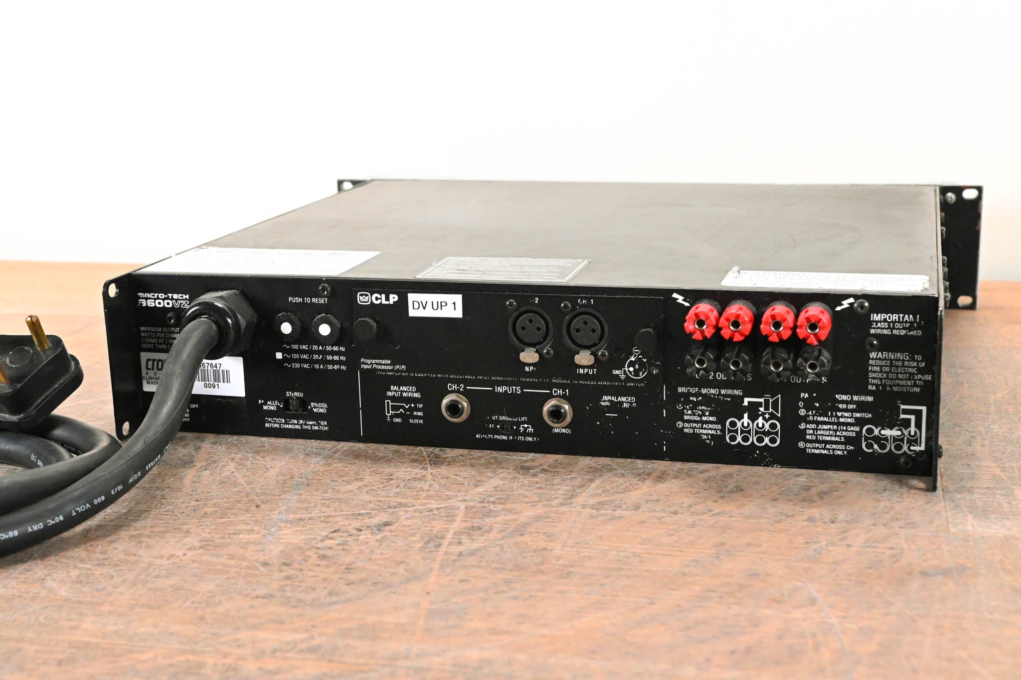 Crown Macro-Tech 3600VZ 2-Channel Power Amplifier