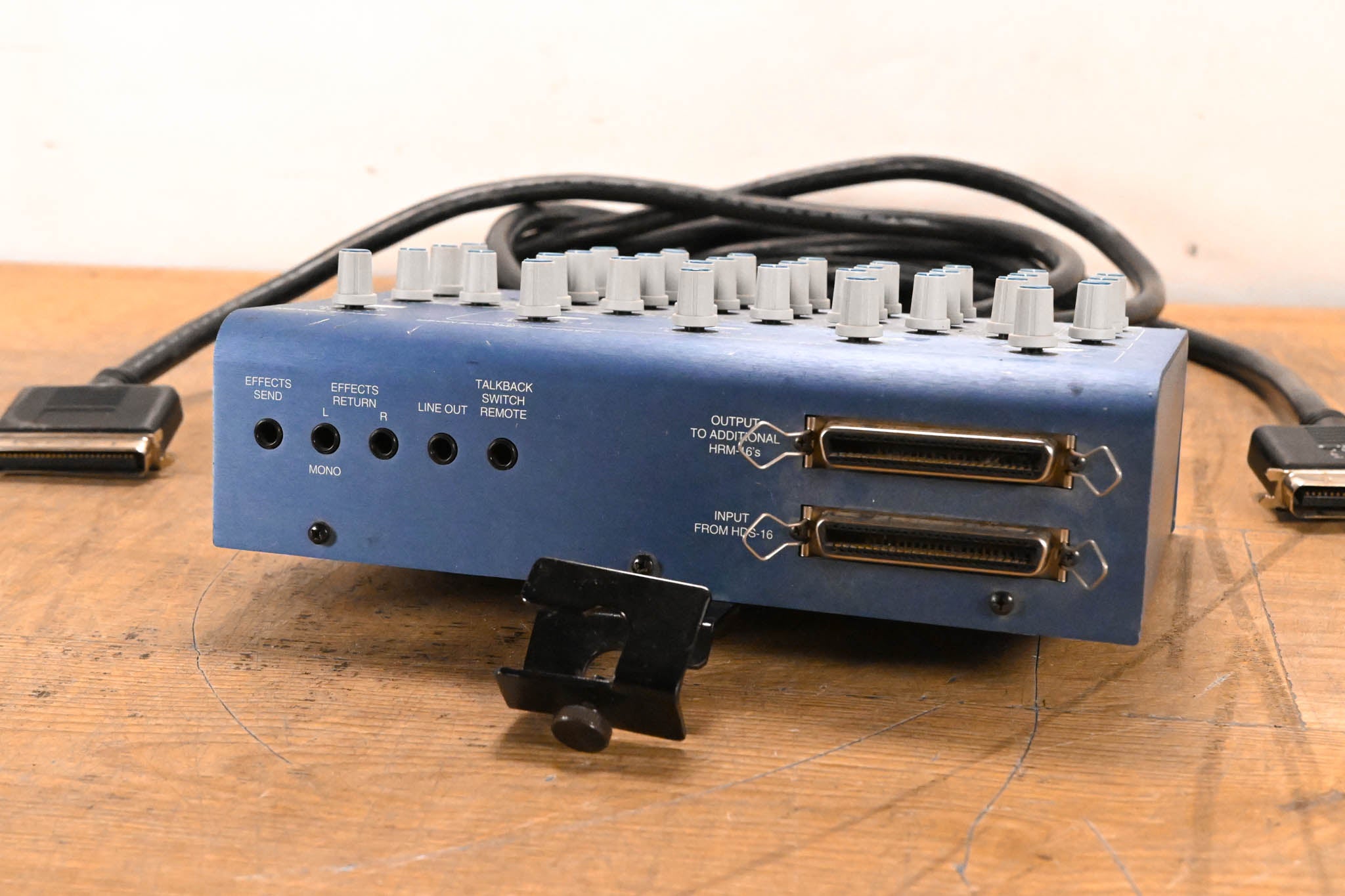 Furman HRM-16 16-Channel Headphone Mixing Station