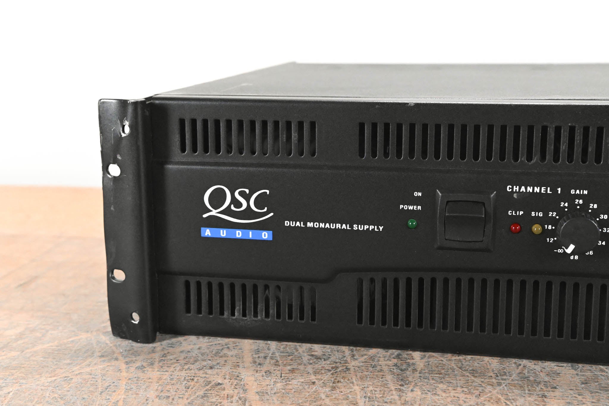 QSC RMX5050 2-Channel Power Amplifier