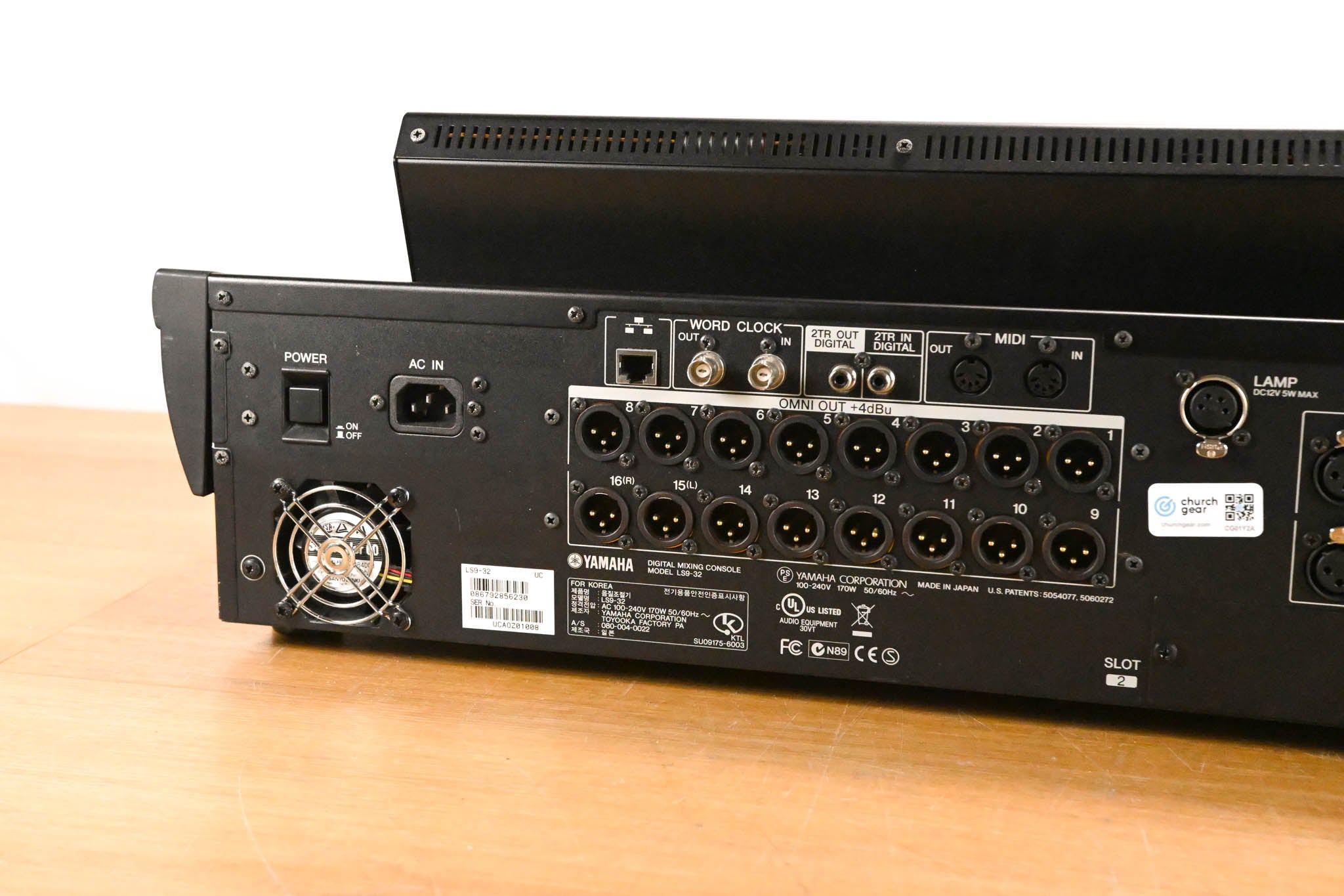 Yamaha LS9-32 32-Input Digital Mixing Console