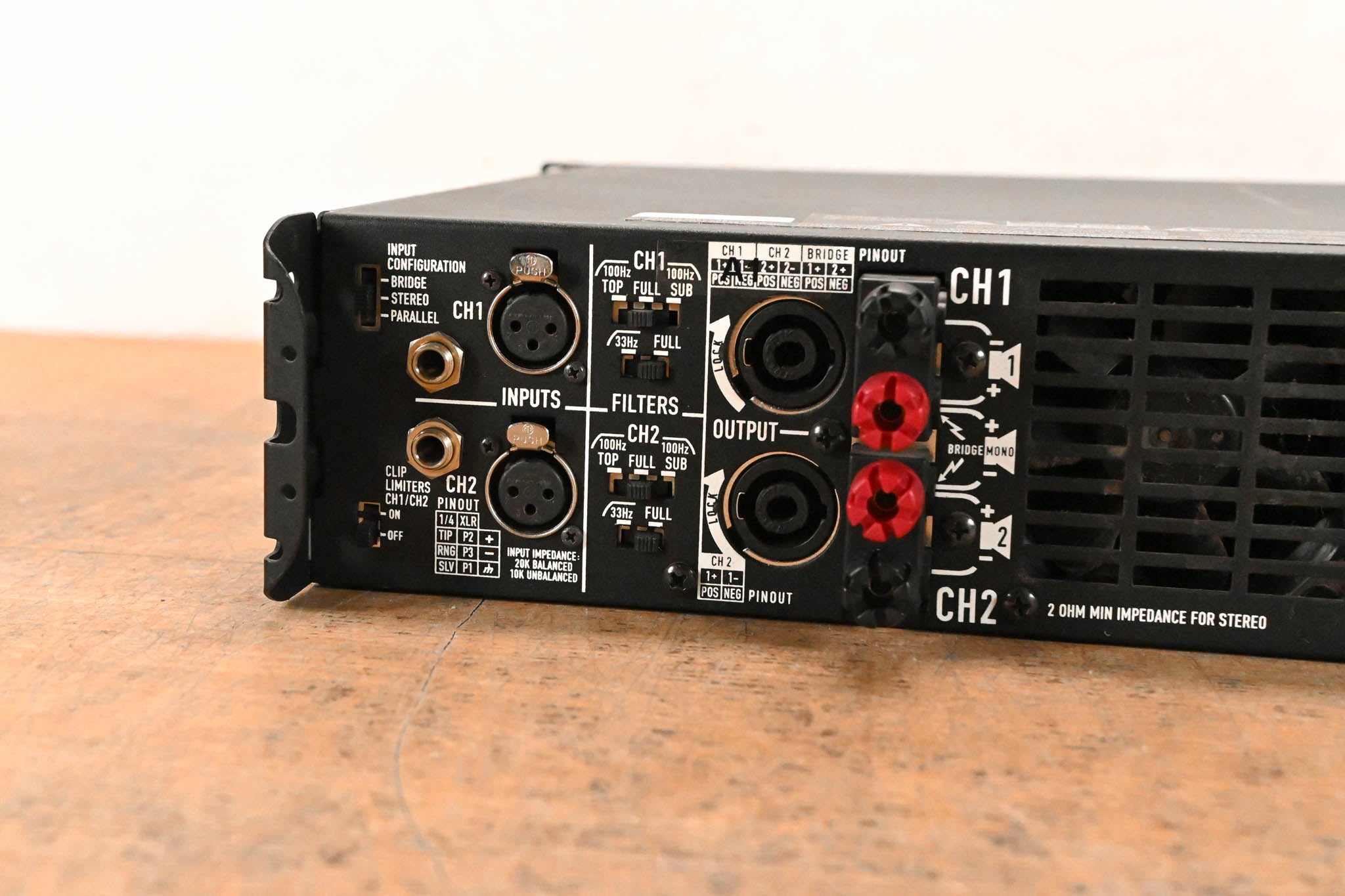 QSC PLX3102 2-Channel Power Amplifier