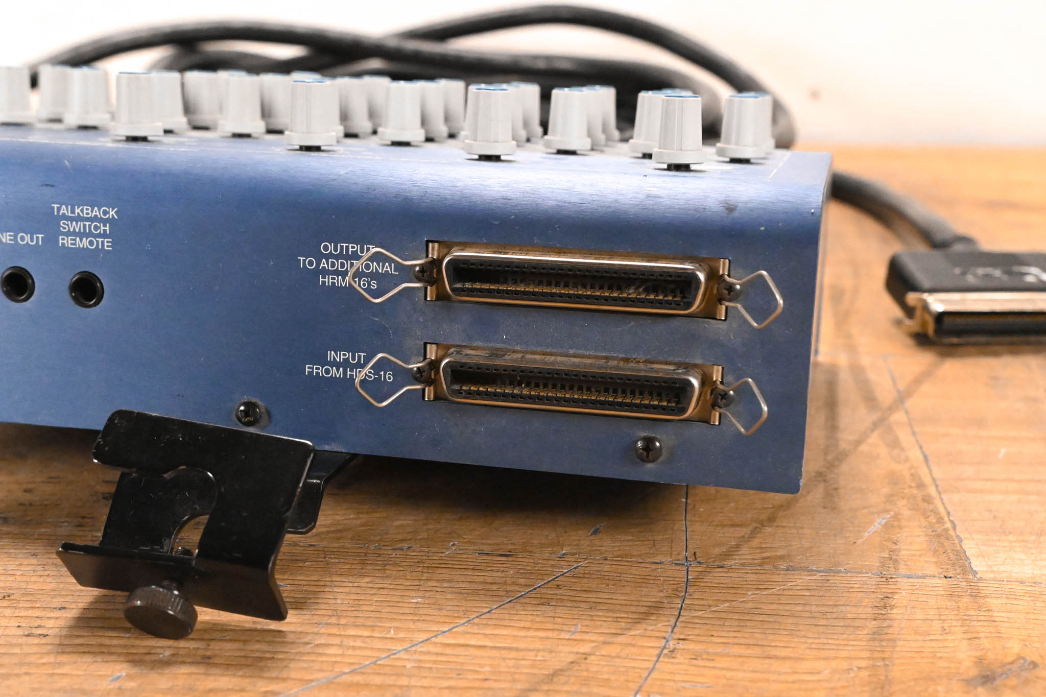 Furman HRM-16 16-Channel Headphone Mixing Station