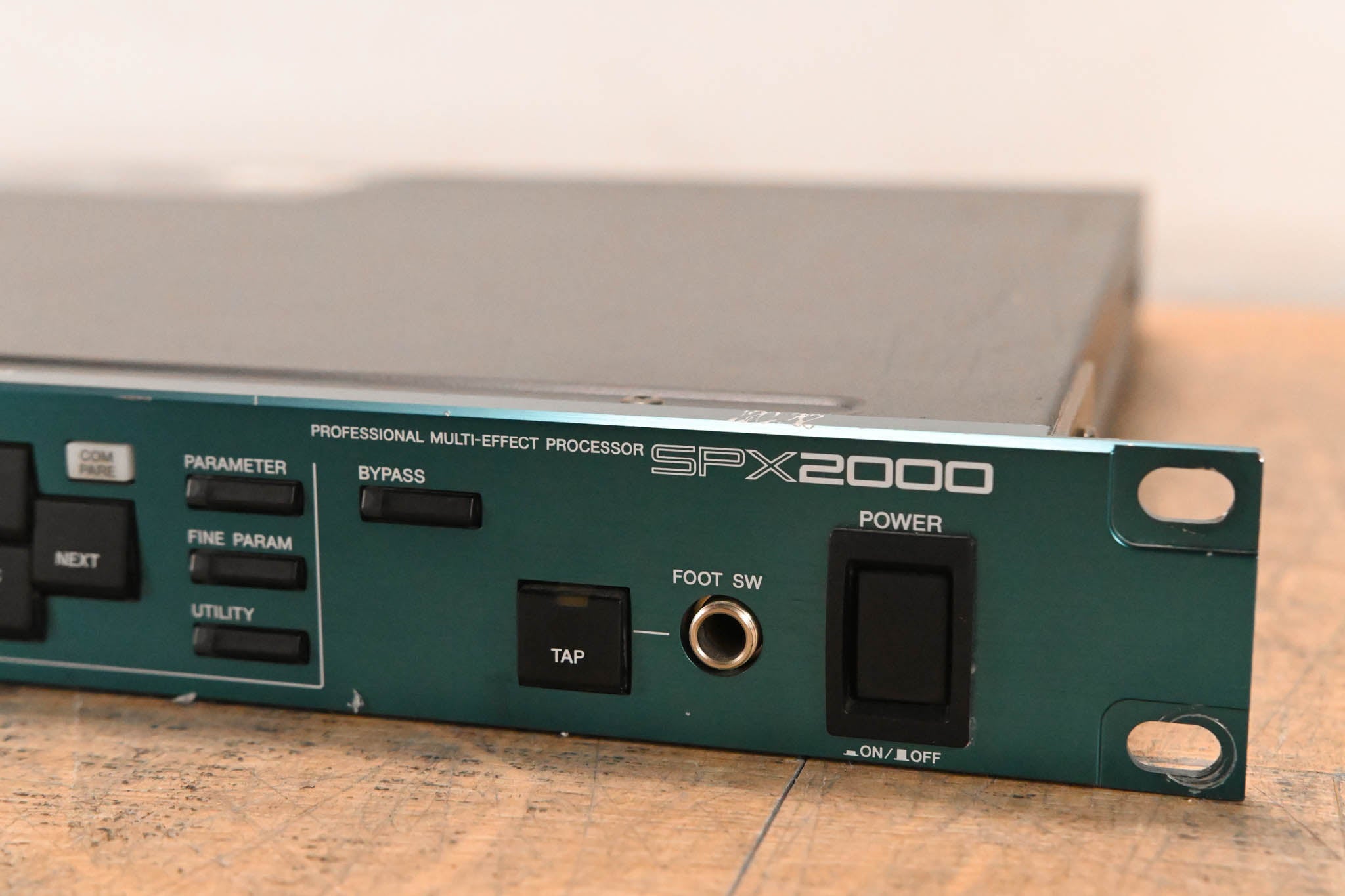 Yamaha SPX2000 Professional Multi-Effect Processor