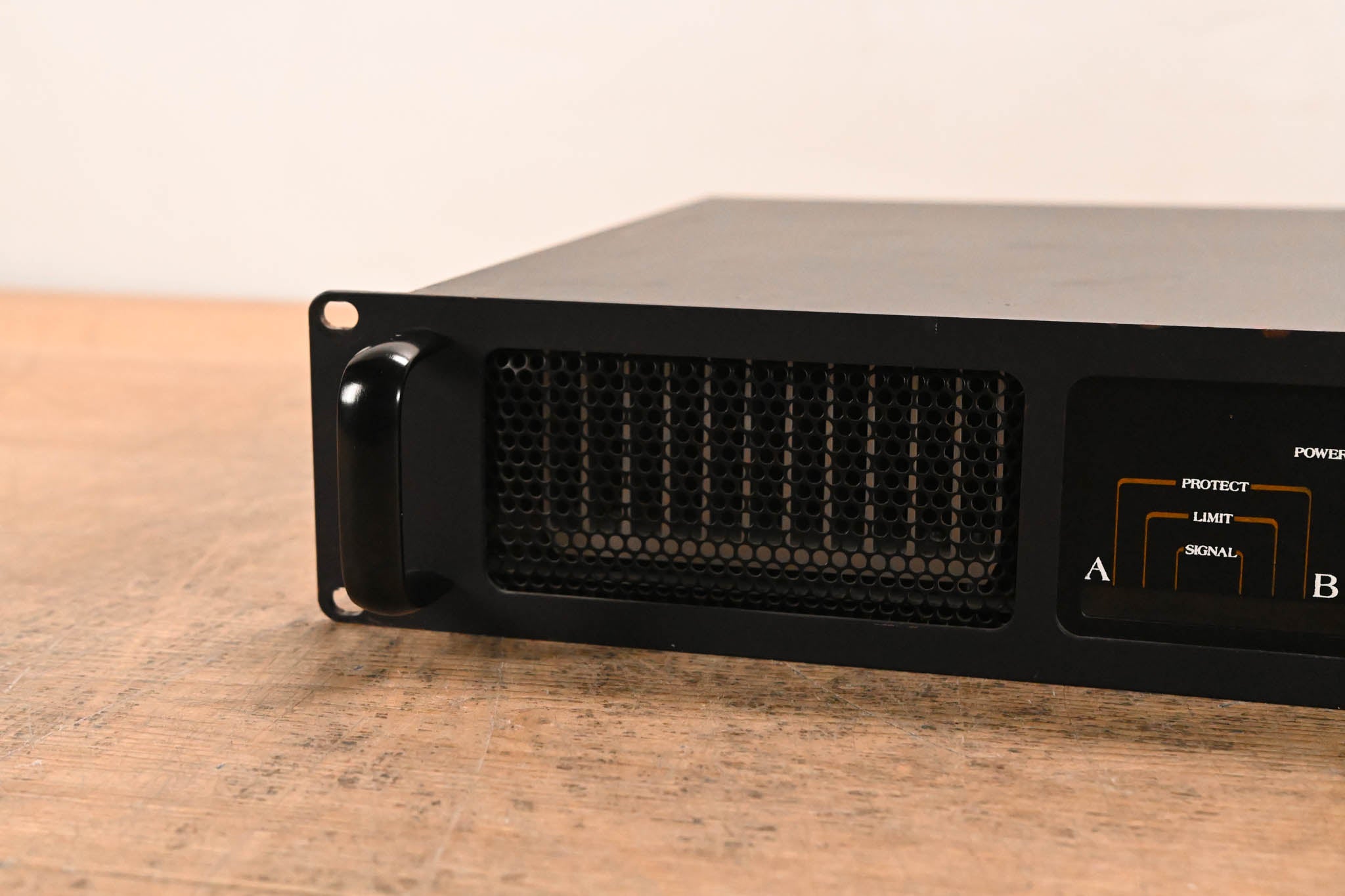 Audio-Centron RMA-1650 1300W Stereo Power Amplifier