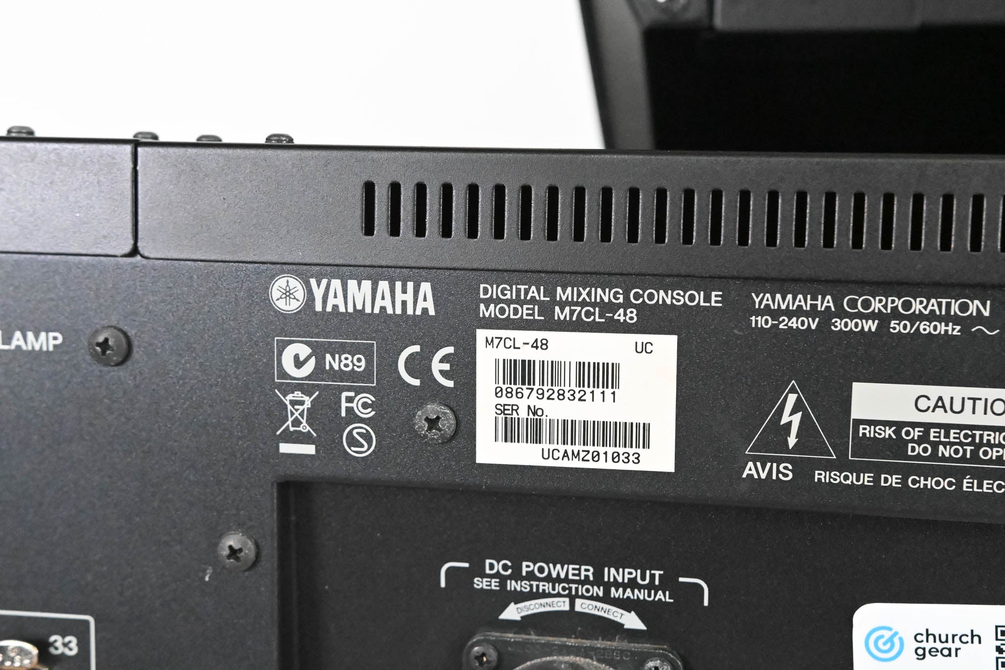 麦ページ Yamaha M7CL-48 48-Channel Digital Audio Mixing Console