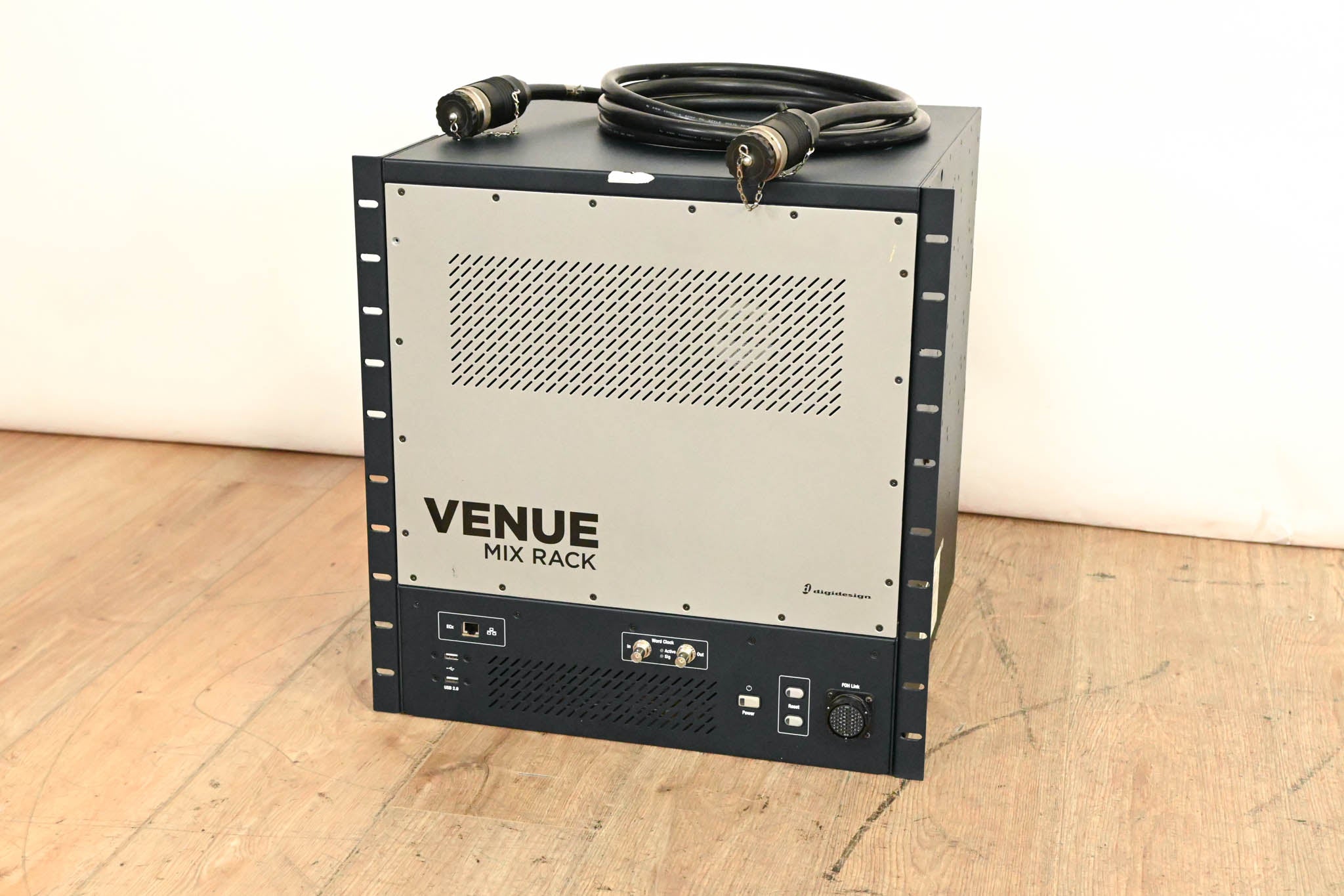 Digidesign VENUE Profile Digital Mixing Console with Mix Rack